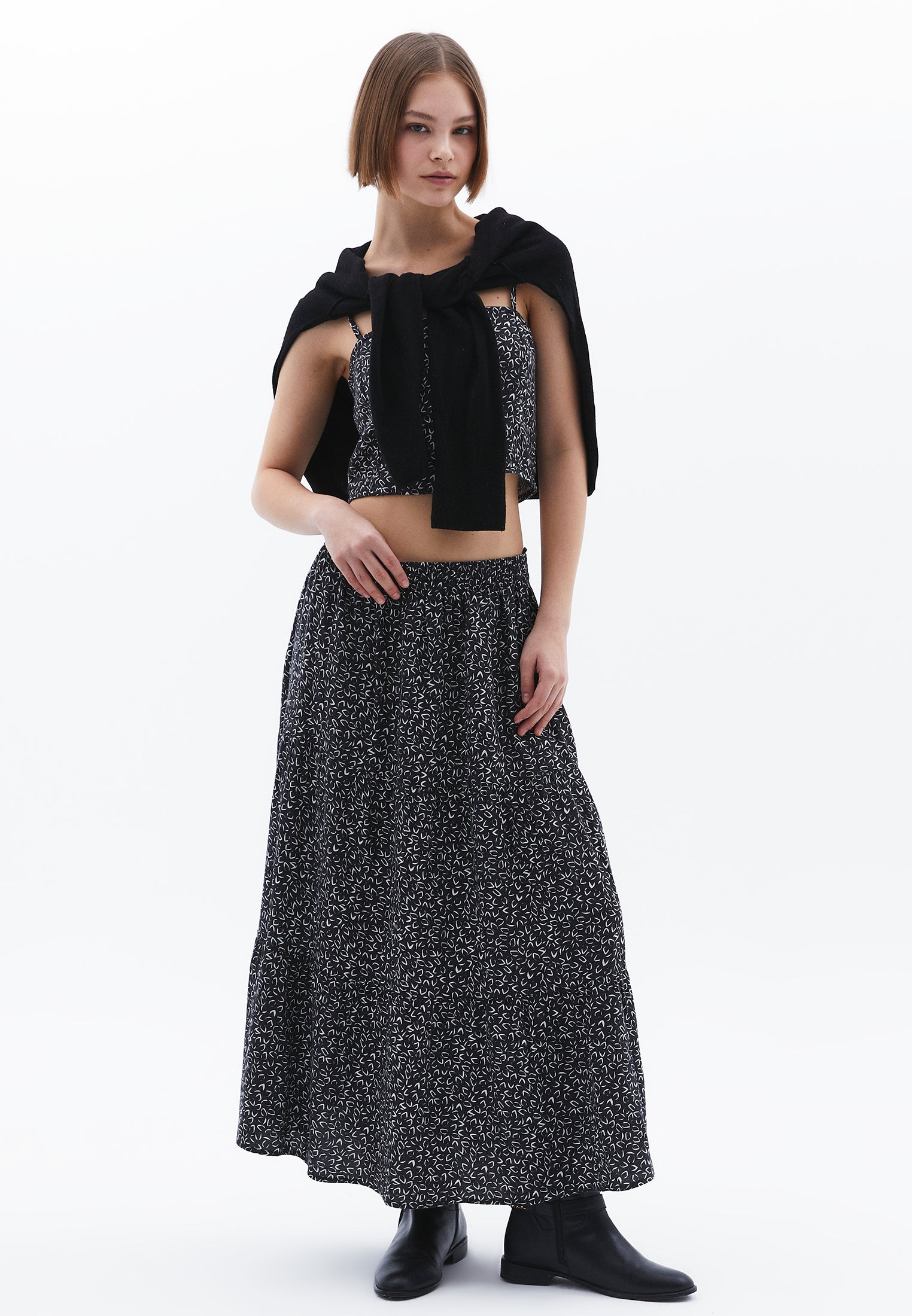 Square Neck Cropped Tank Top - GEO PRINT