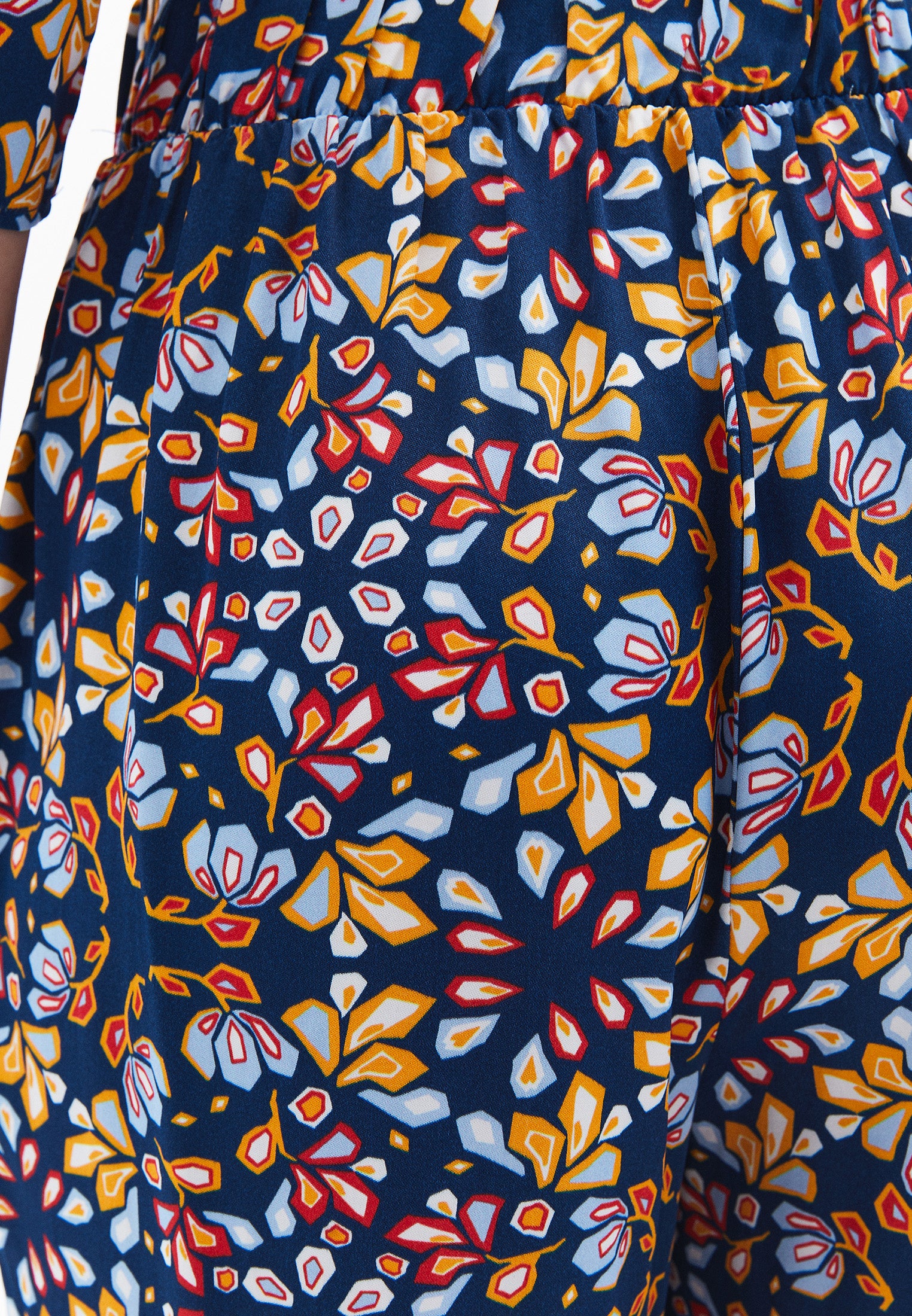 Wide Leg Tied Trousers - GEO PRINT