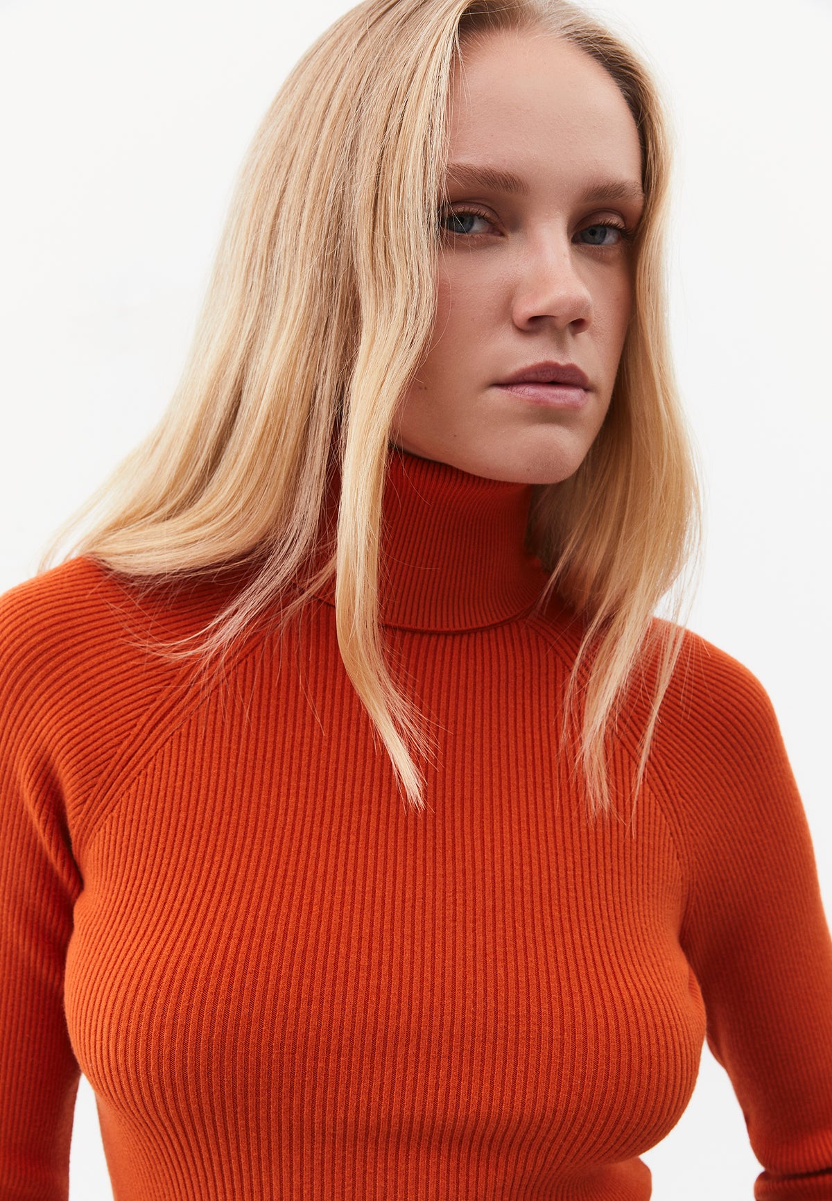 Turtleneck Raglan Sleeve Knitwear - GOLD FLAME