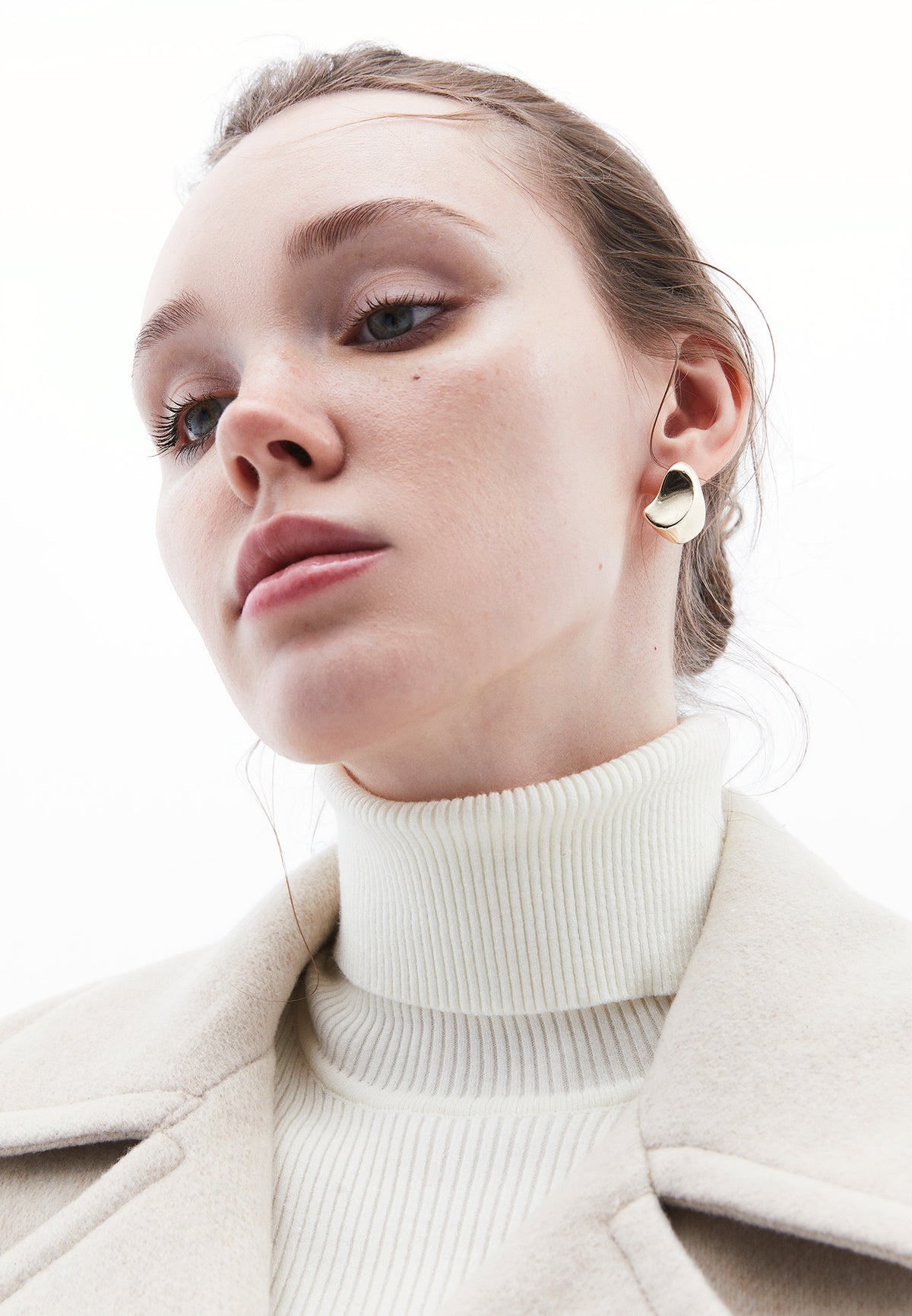 Modern Detailed Earring - GOLD