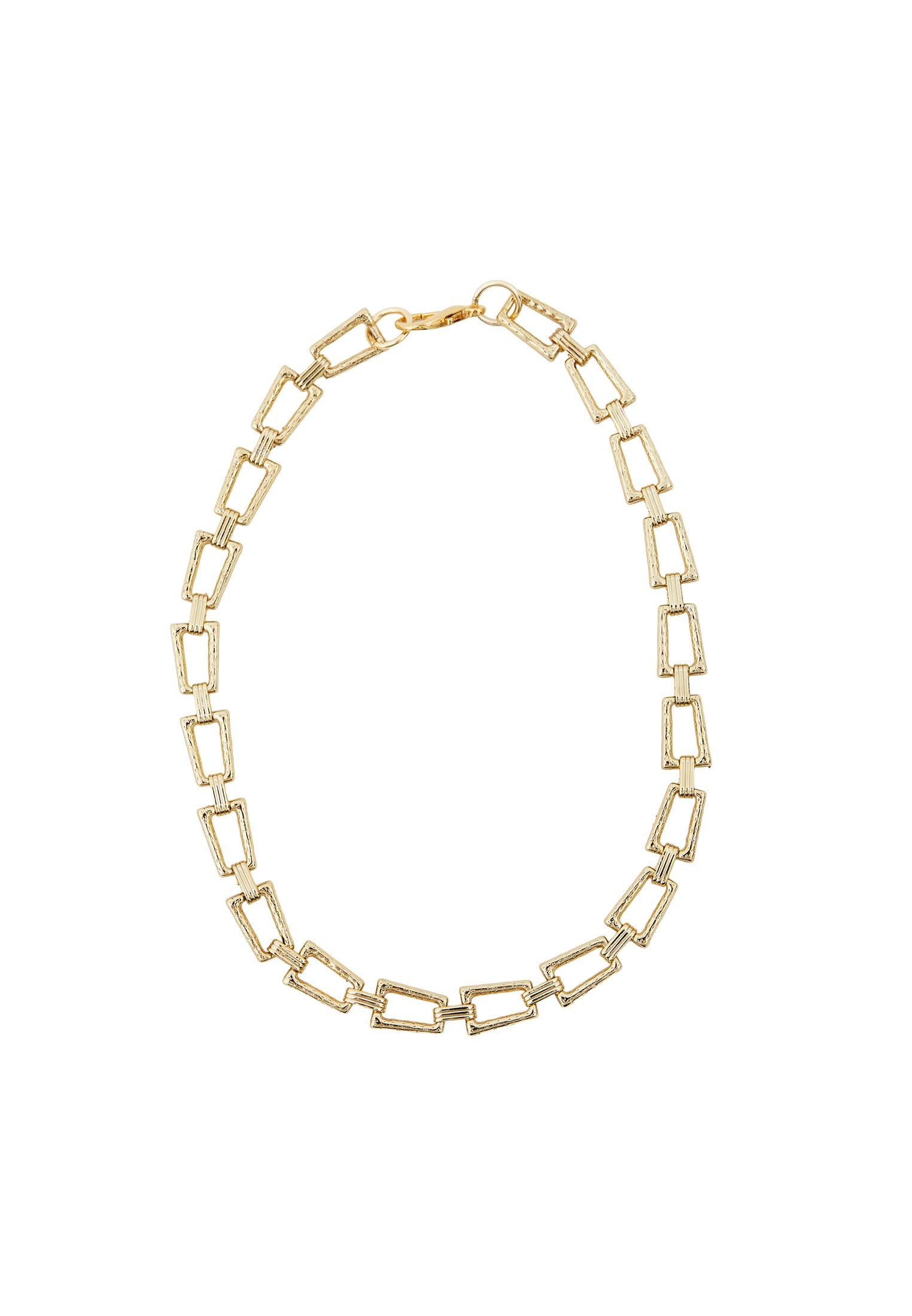 Eye-Catching Necklace Model - GOLD