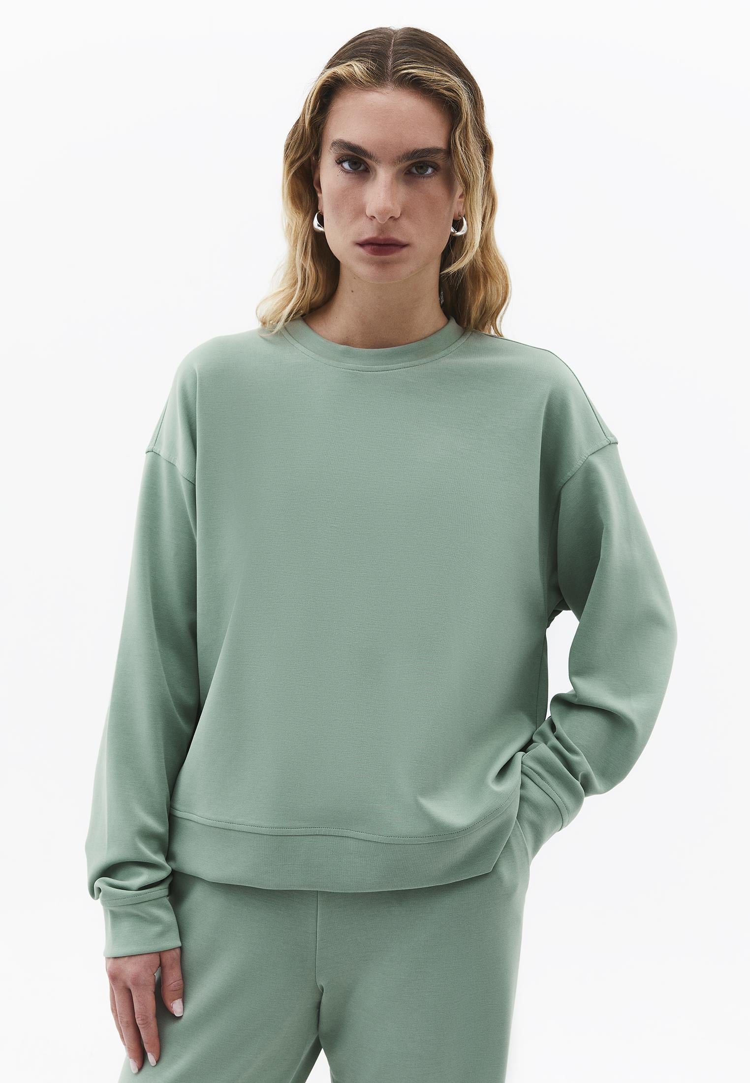 Crew Neck Long Sleeve Sweatshirt - GREEN BAY