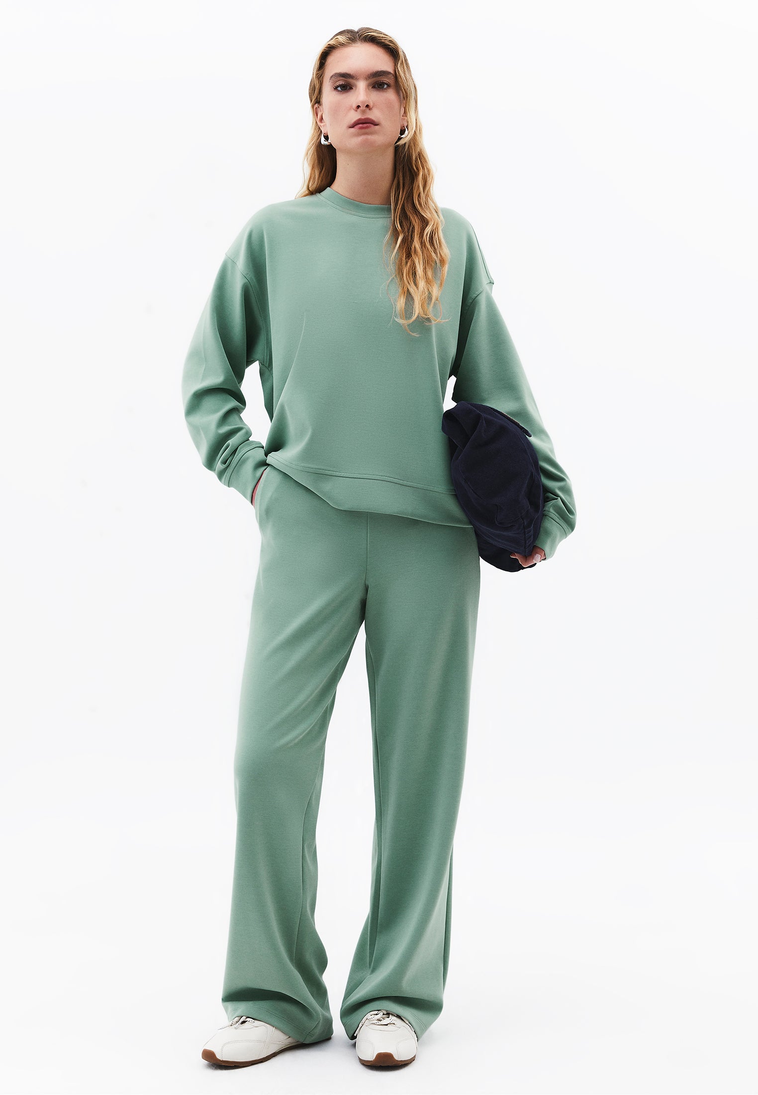 Crew Neck Long Sleeve Sweatshirt - GREEN BAY