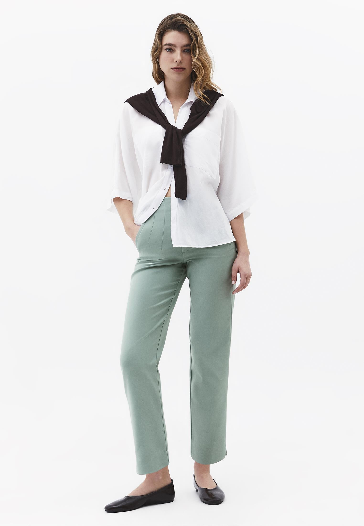 Carrot Cut Ultra High Waist Standard Pants - GREEN MILIEU
