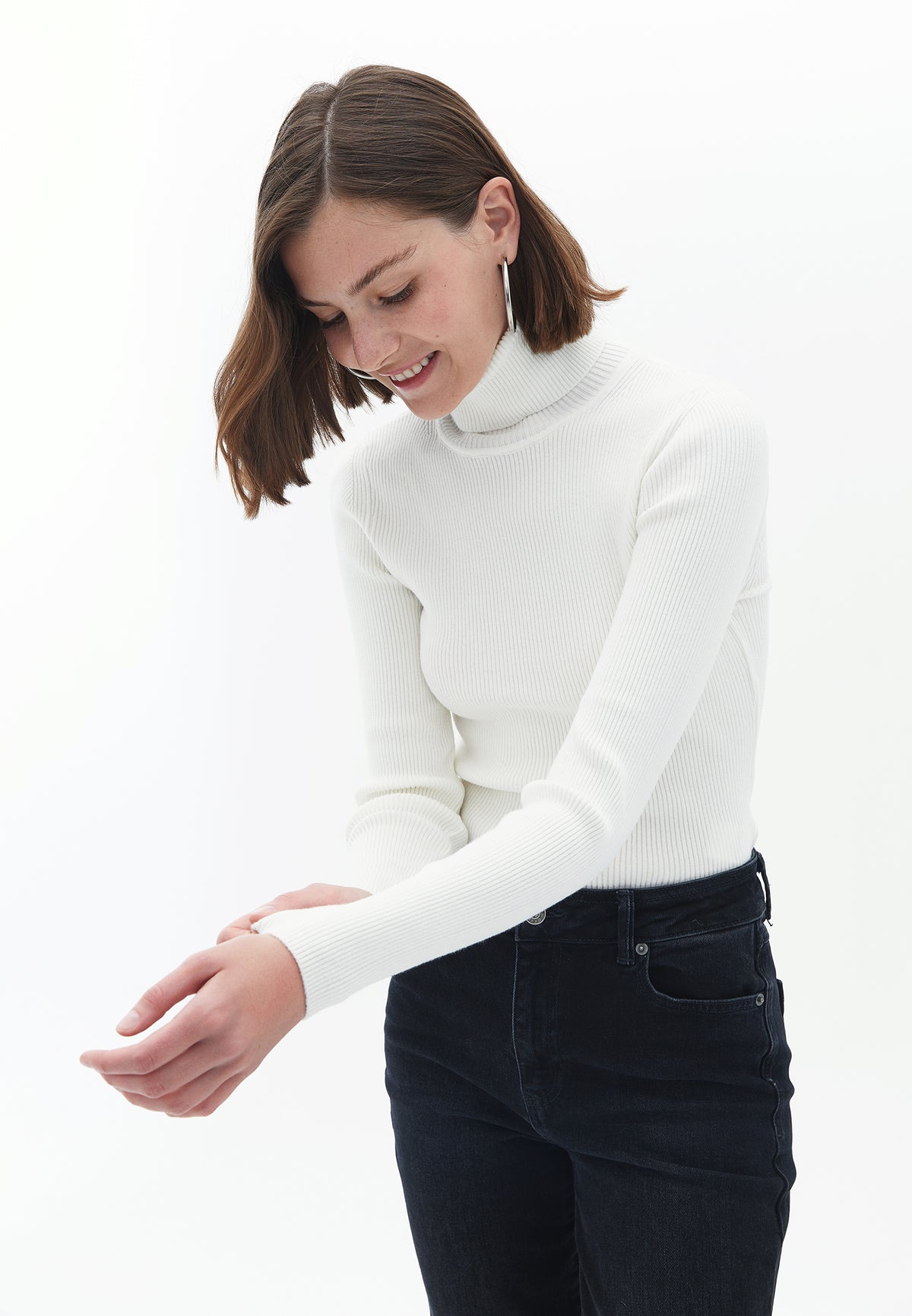 Turtleneck Raglan Sleeve Knitwear - ICE MILK