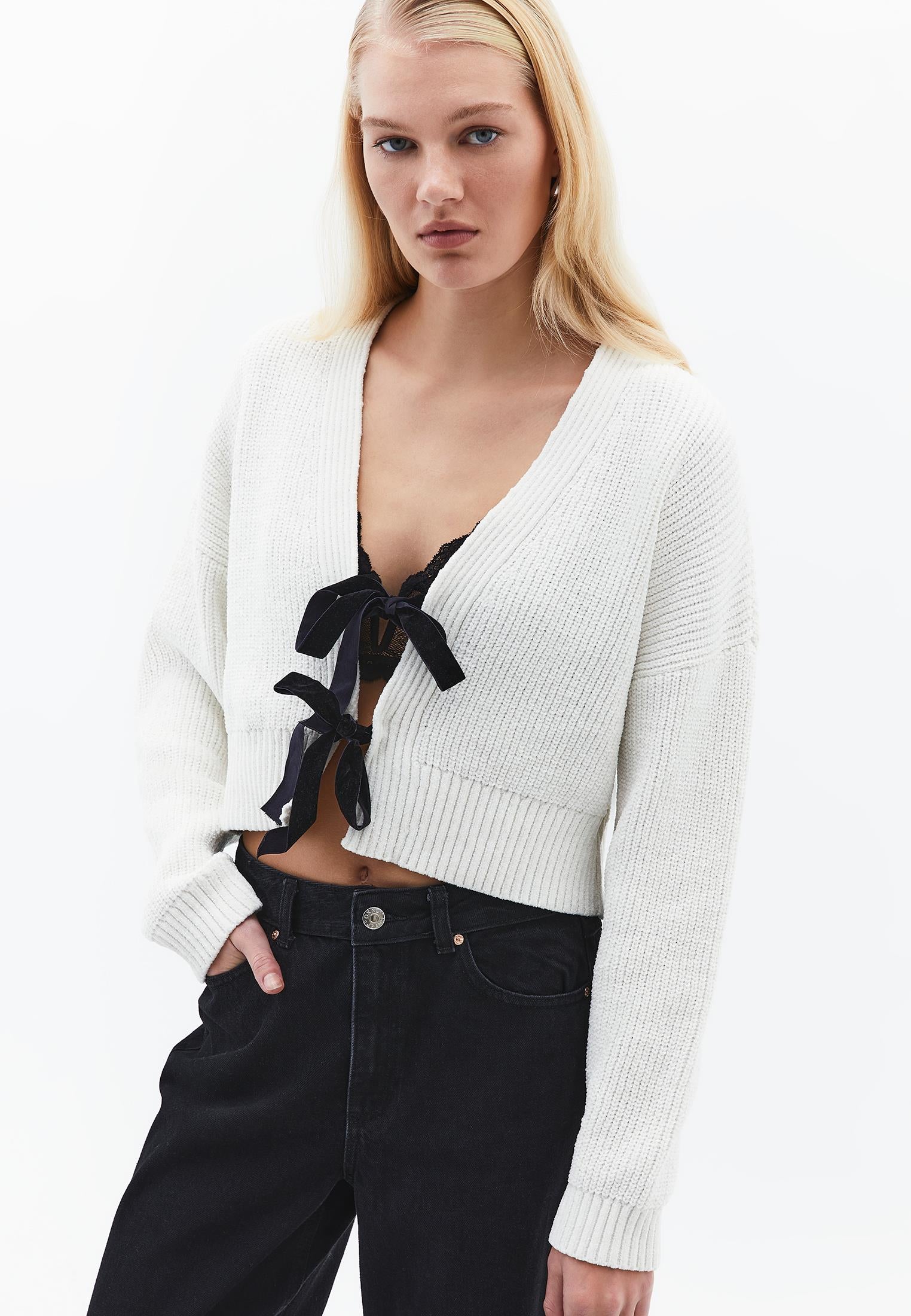 V Neck Long Sleeve Loose Cardigan - ICE MILK