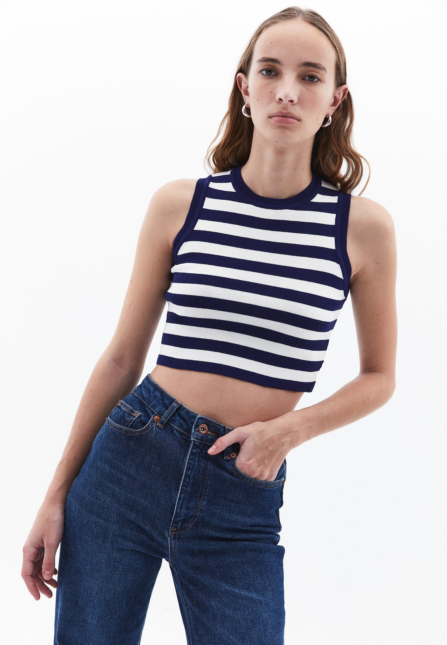 Sleeveless Crew Neck Crop Top - OCEAN CAVERN/ICE MILK