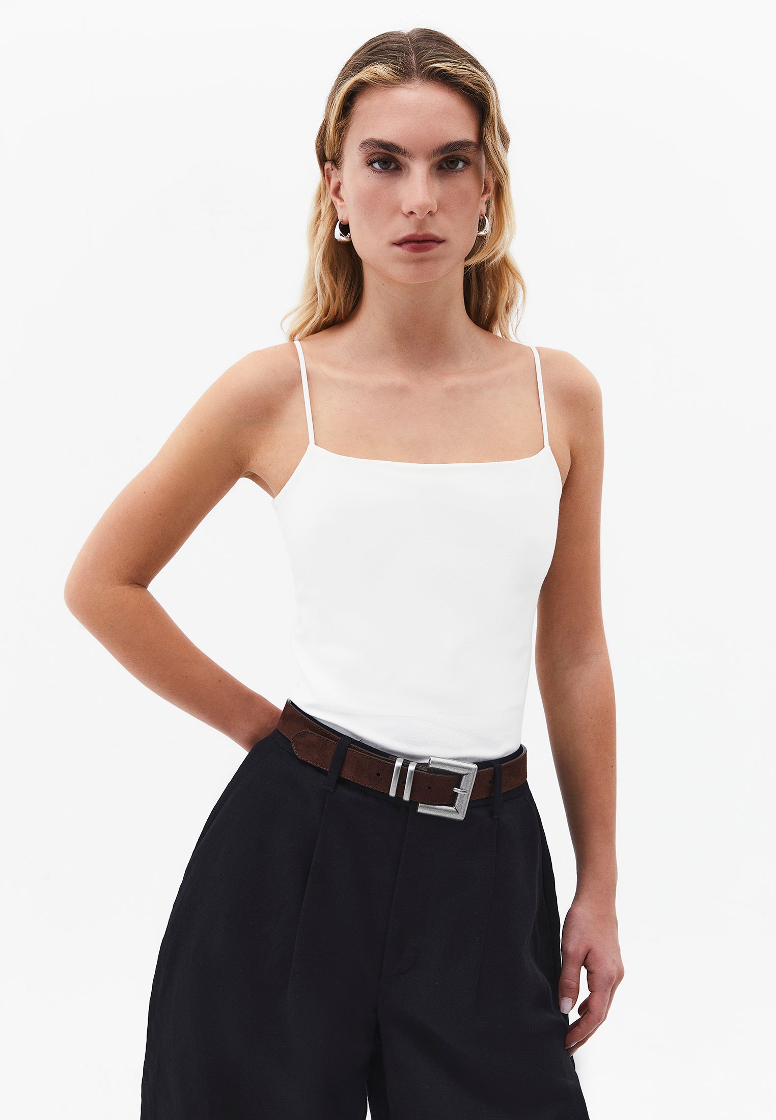 Wide Neck Tank Top - ICE MILK