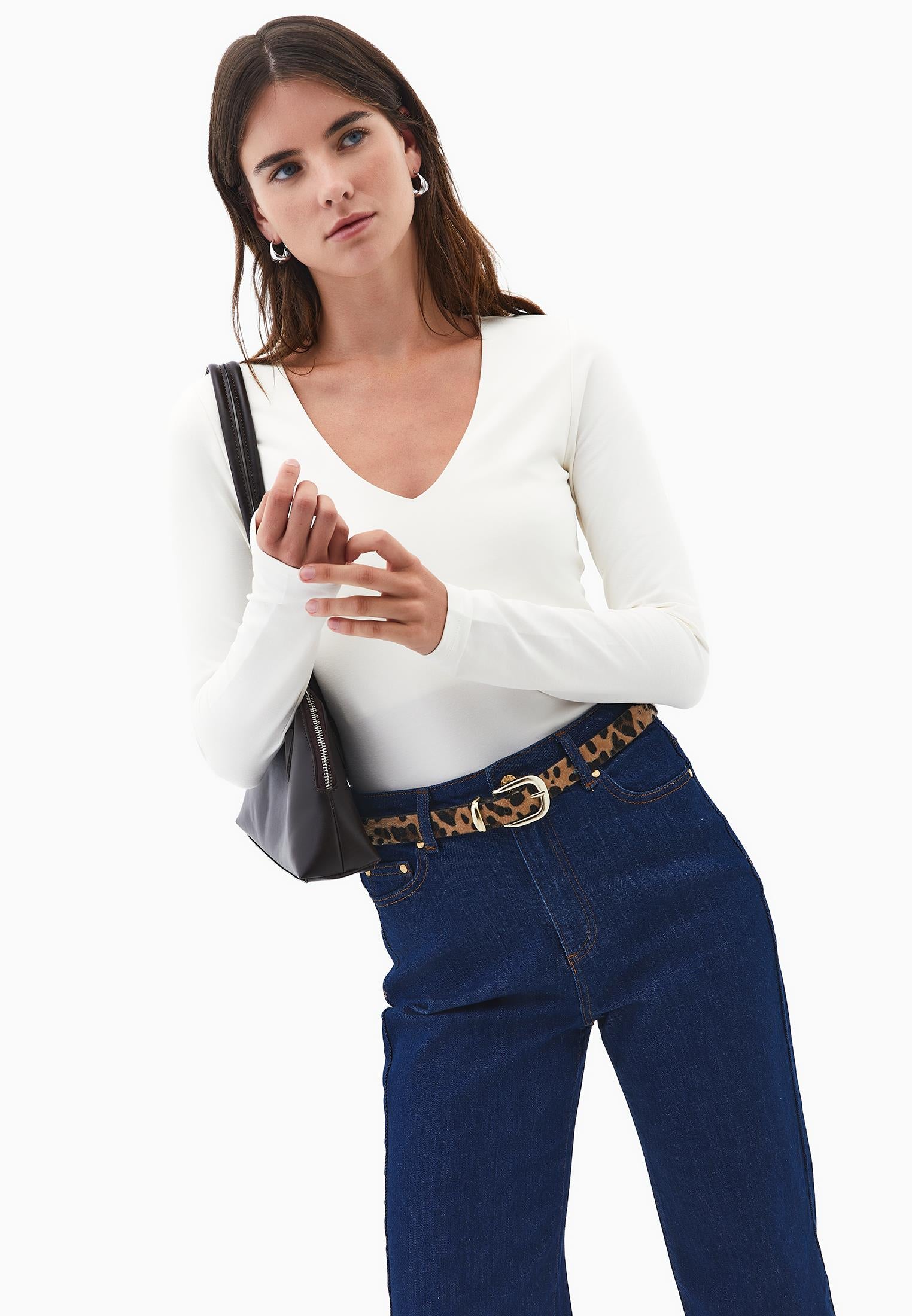 V Neck Long Sleeve Bodycon T-Shirt - ICE MILK