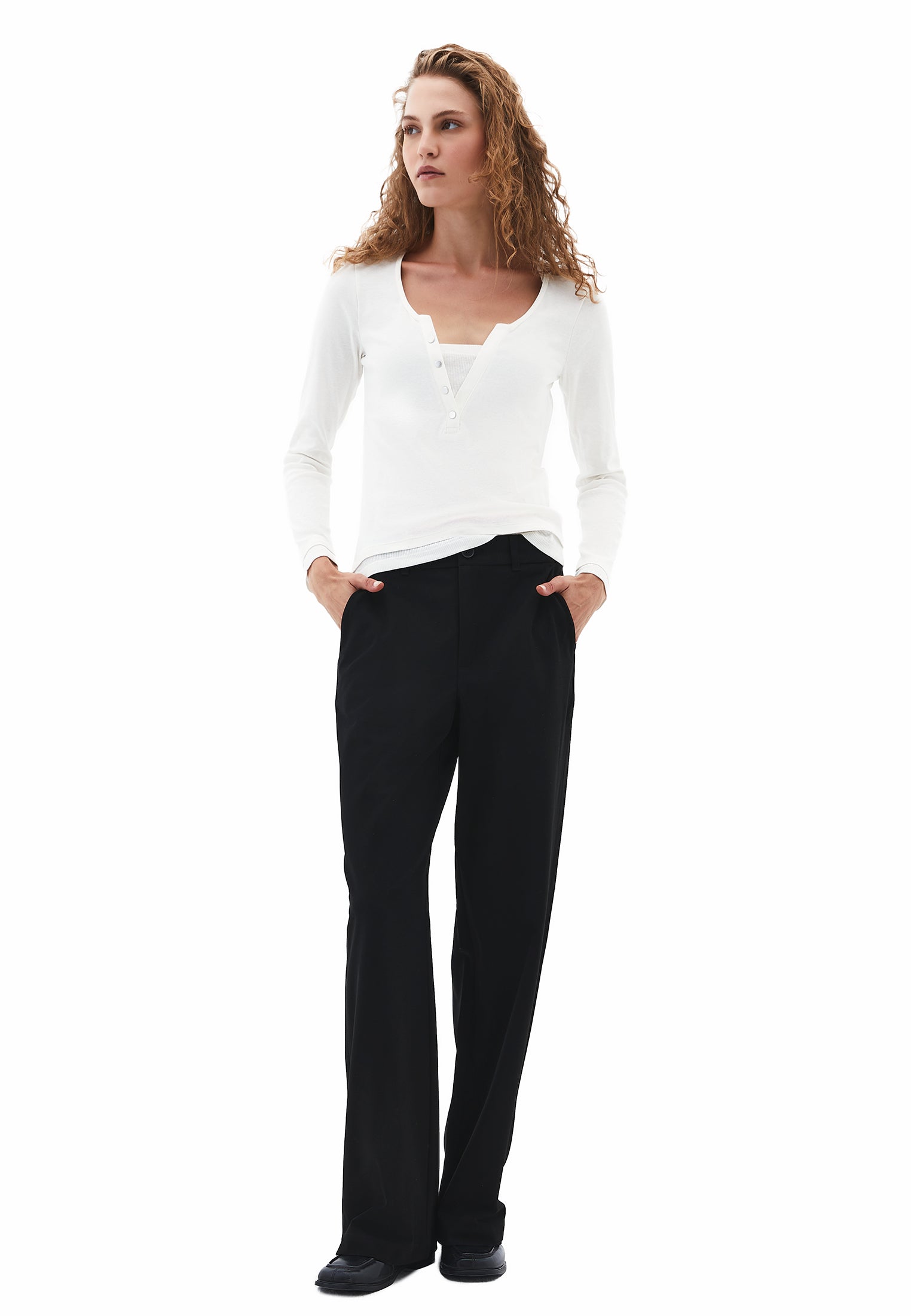 V Neck Long Sleeve T-Shirt - ICE MILK