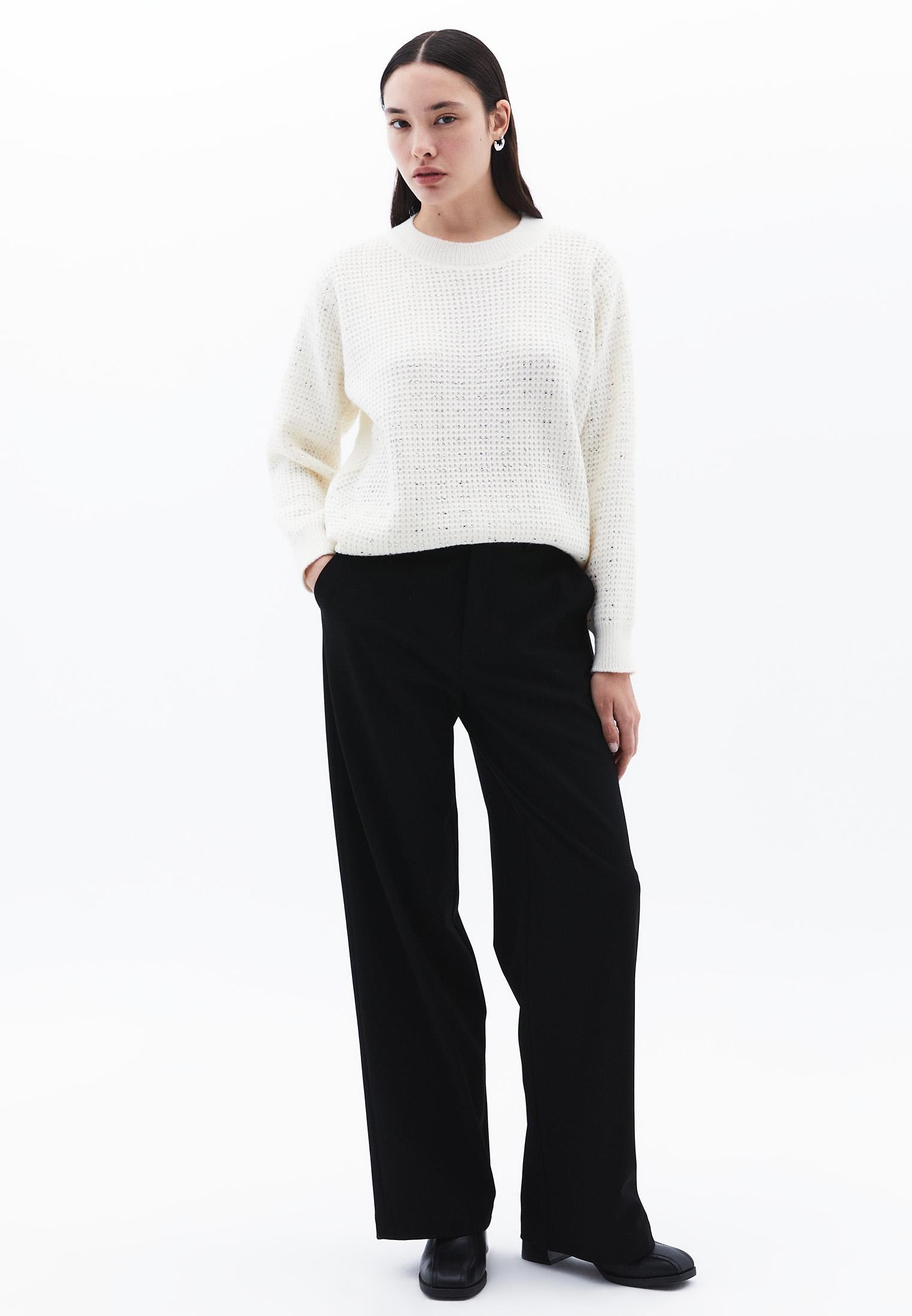 Crew Neck Long Sleeve Sweater - ICE MILK