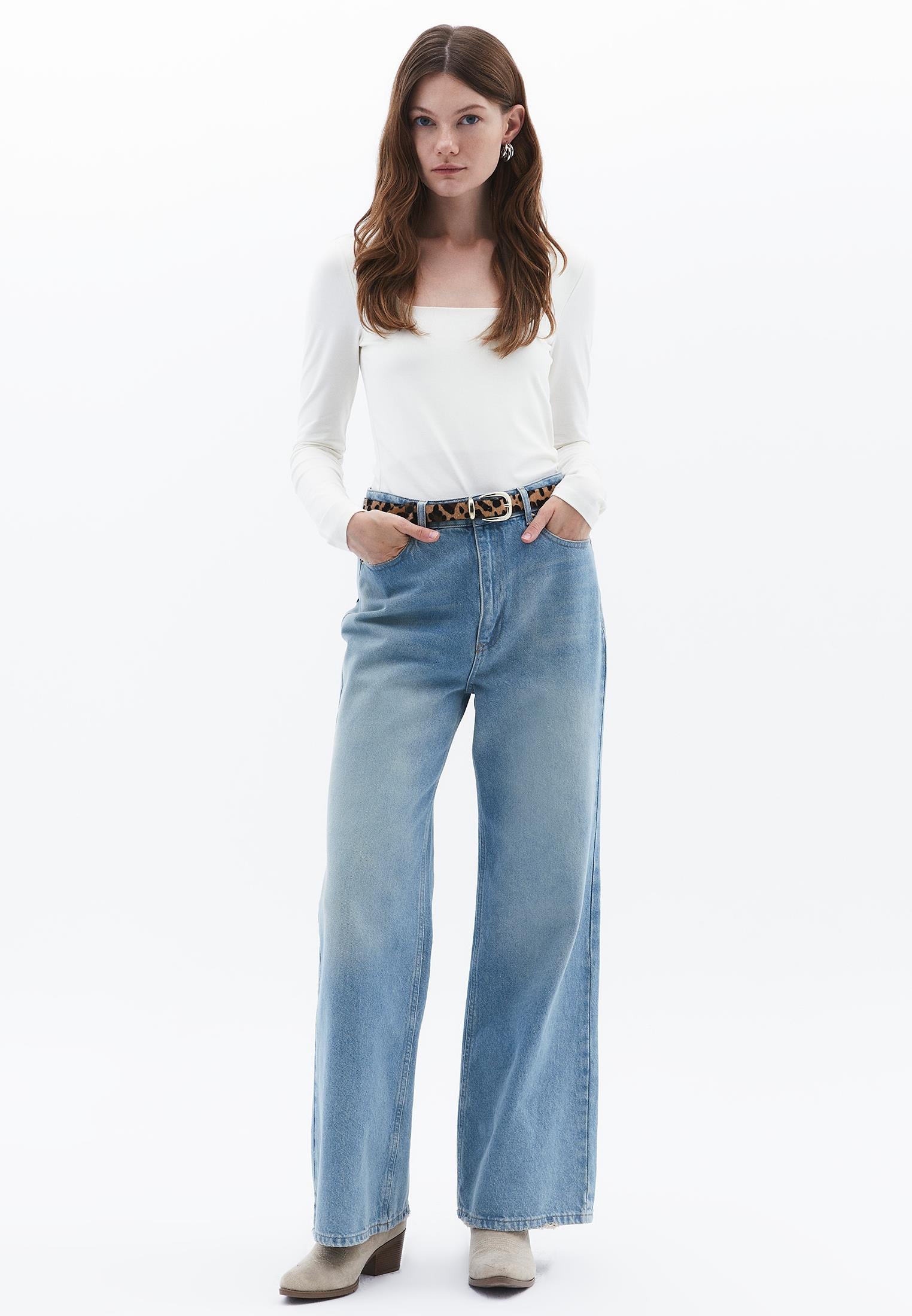 Square Neck Long Sleeve T-Shirt - ICE MILK