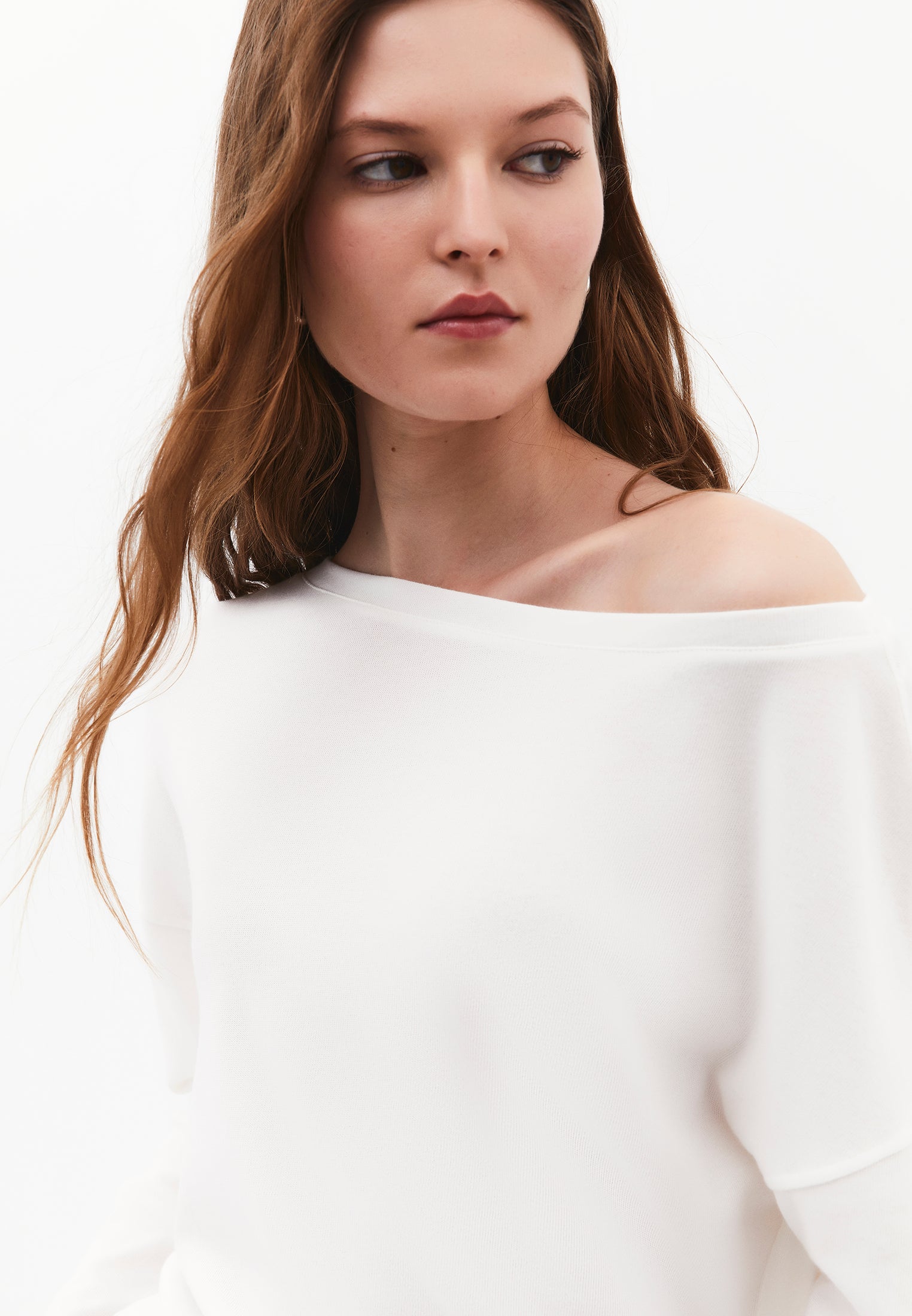 Lightweight Boat Neck Knit Sweater - ICE MILK
