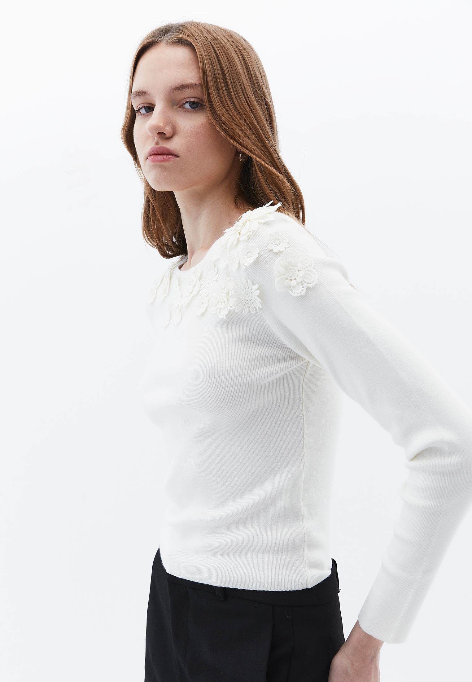 Boat Neck Raglan Sleeve Sweater - ICE MILK
