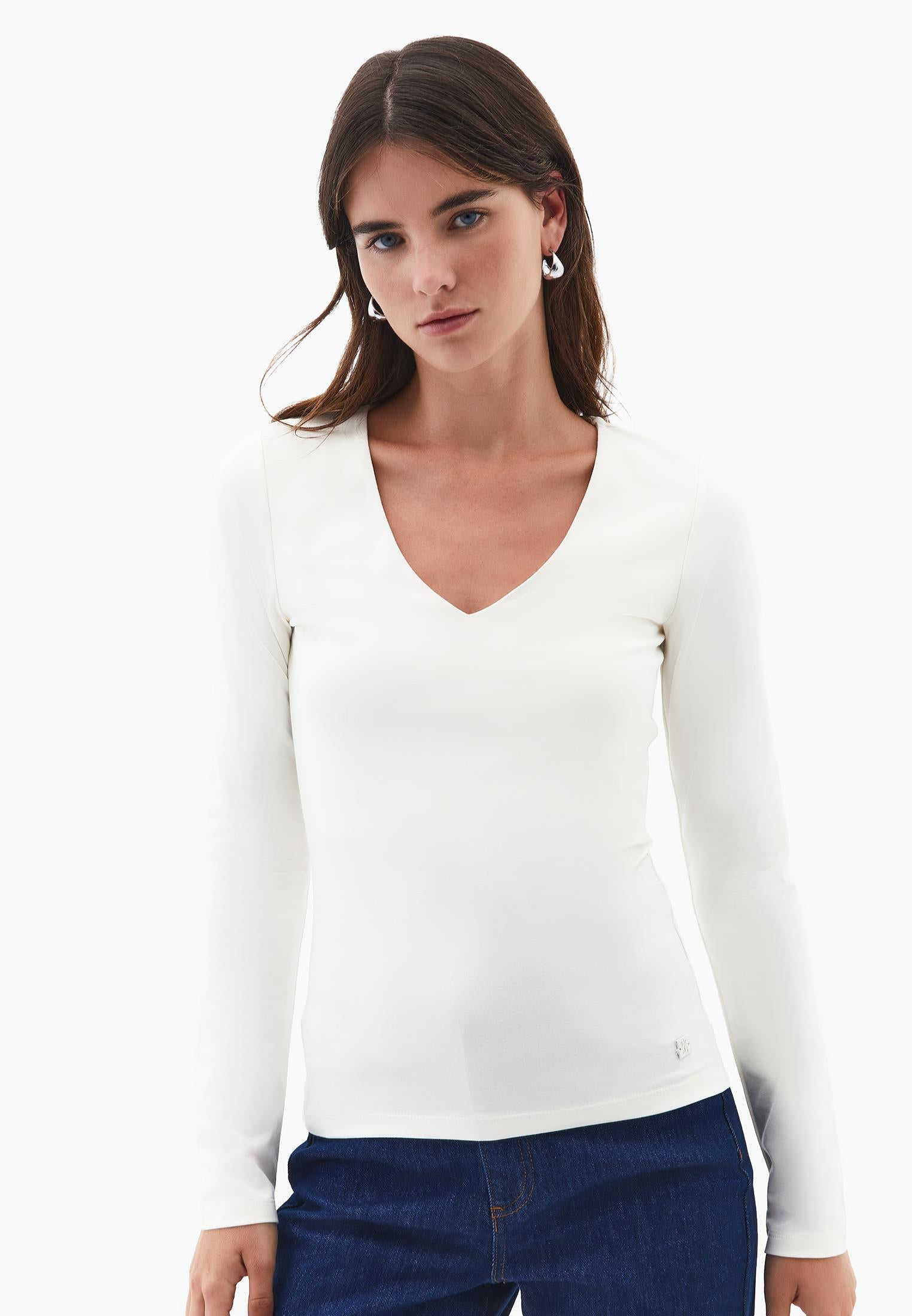 V Neck Long Sleeve Bodycon T-Shirt - ICE MILK