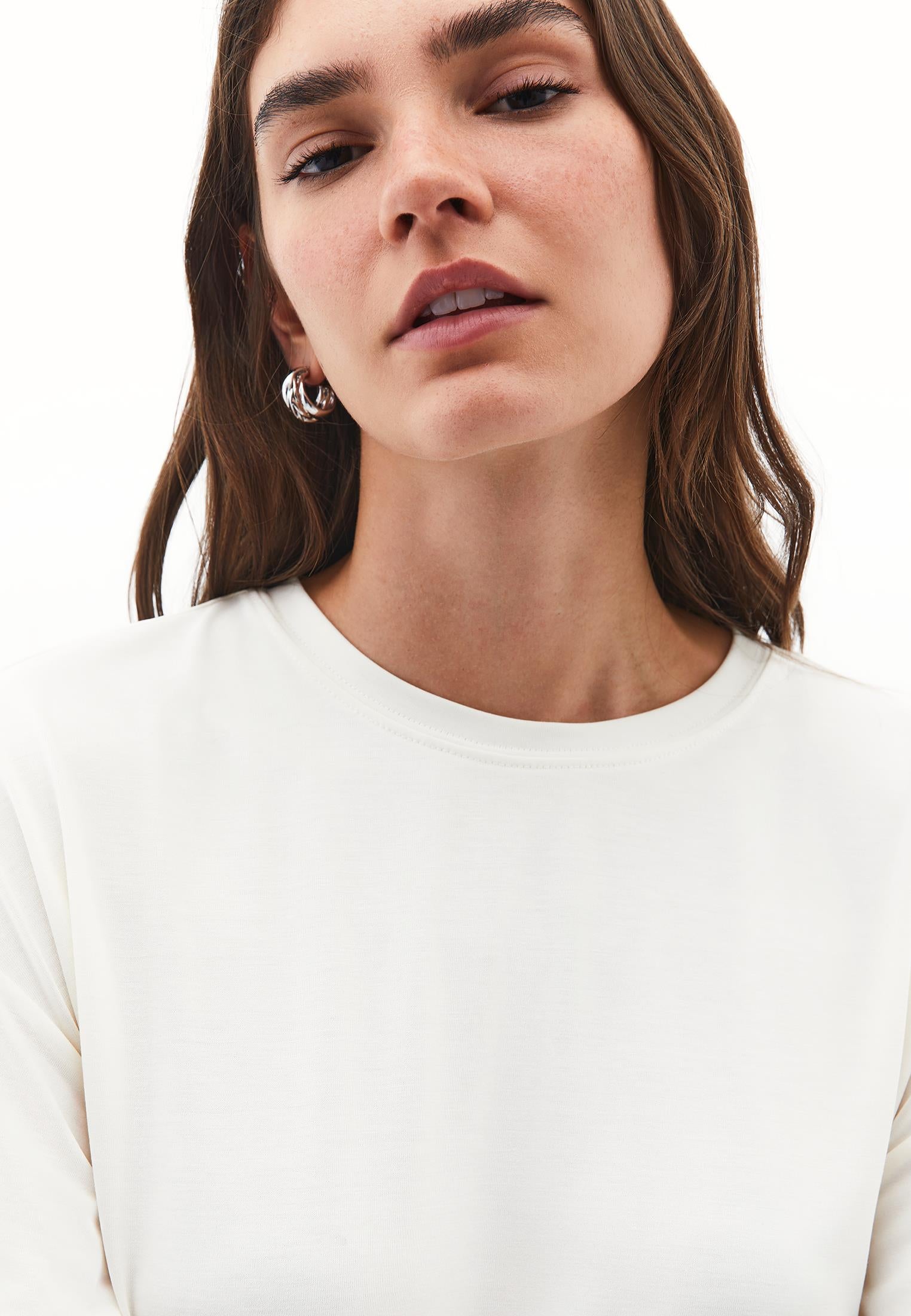 Standard Loose Short Sleeve T-Shirt - ICE MILK