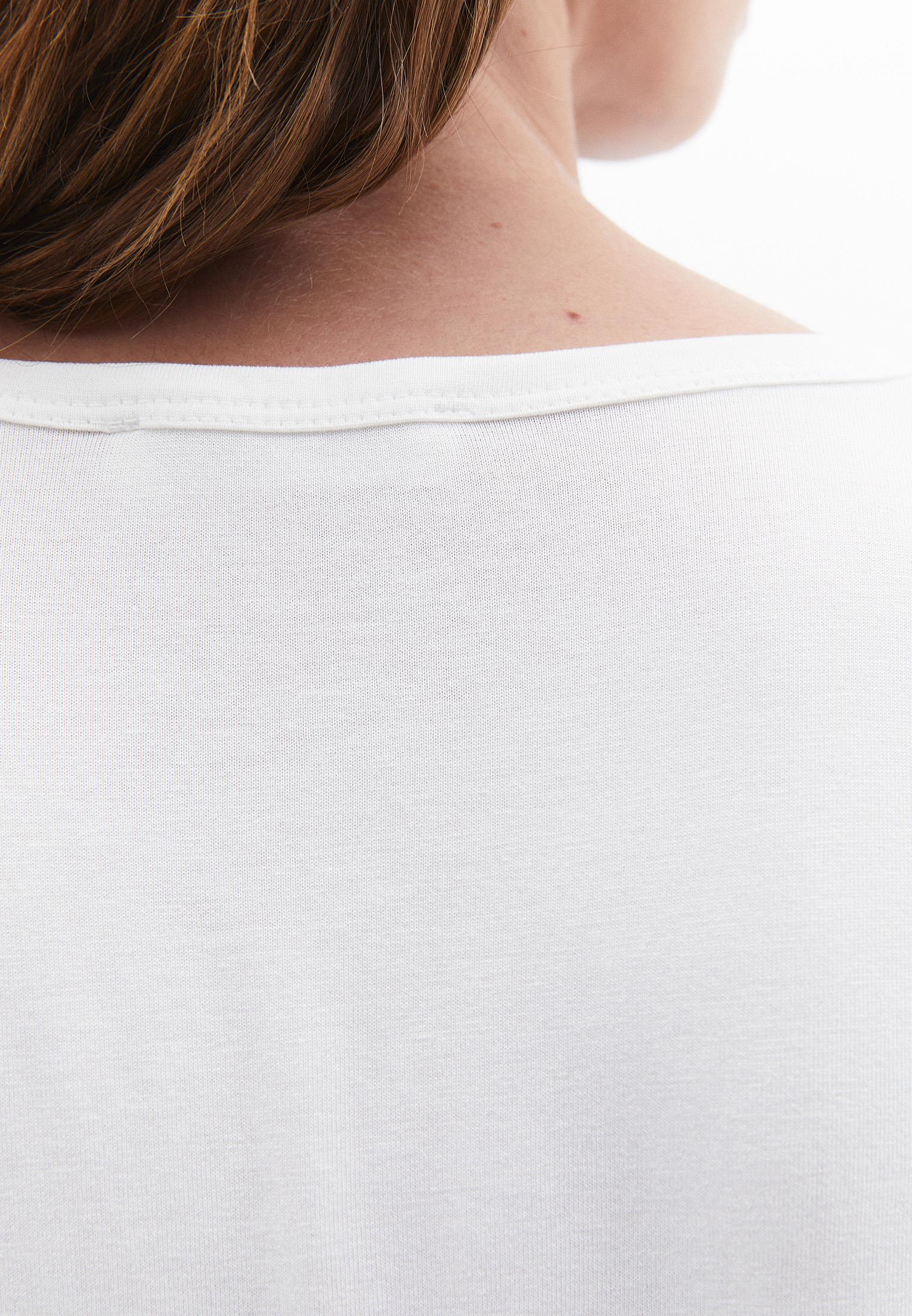 V Neck Loose Fit T-Shirt - ICE MILK