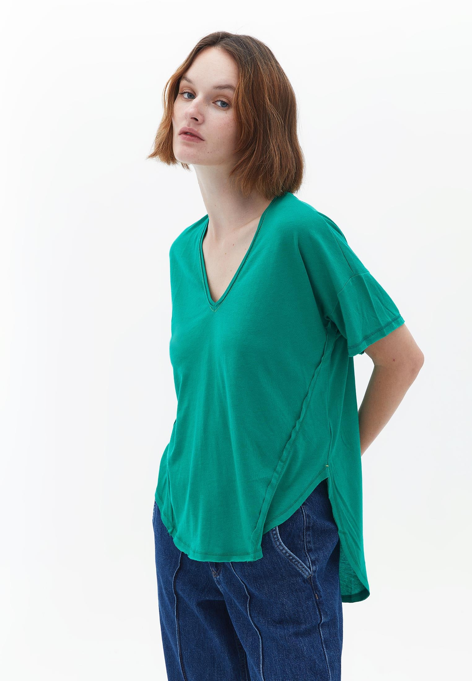 V Neck Short Sleeve T-Shirt - JELLY BEAN