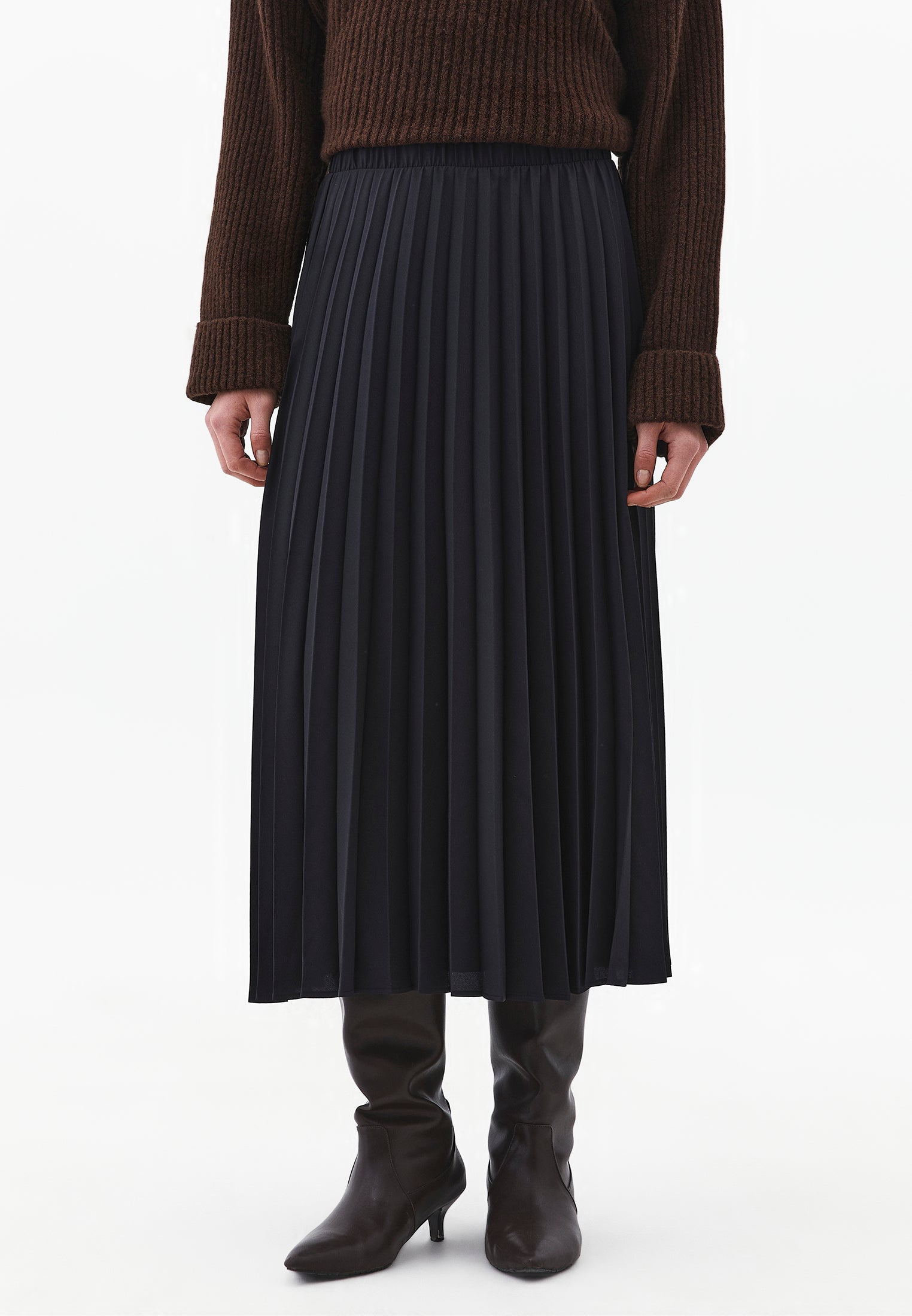 Elastic Waist Pleated Long A-Line Skirt - JET BLACK