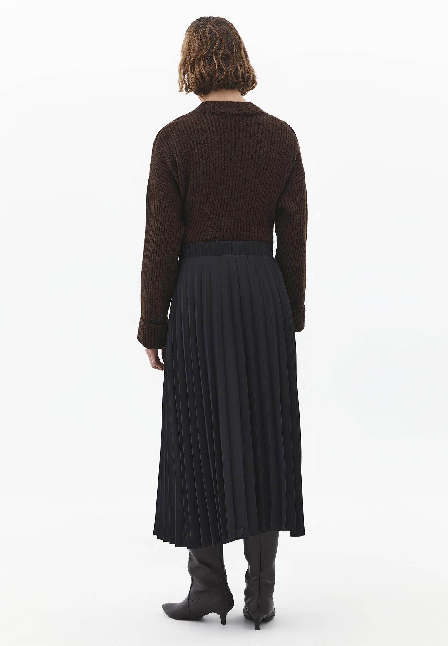 Elastic Waist Pleated Long A-Line Skirt - JET BLACK