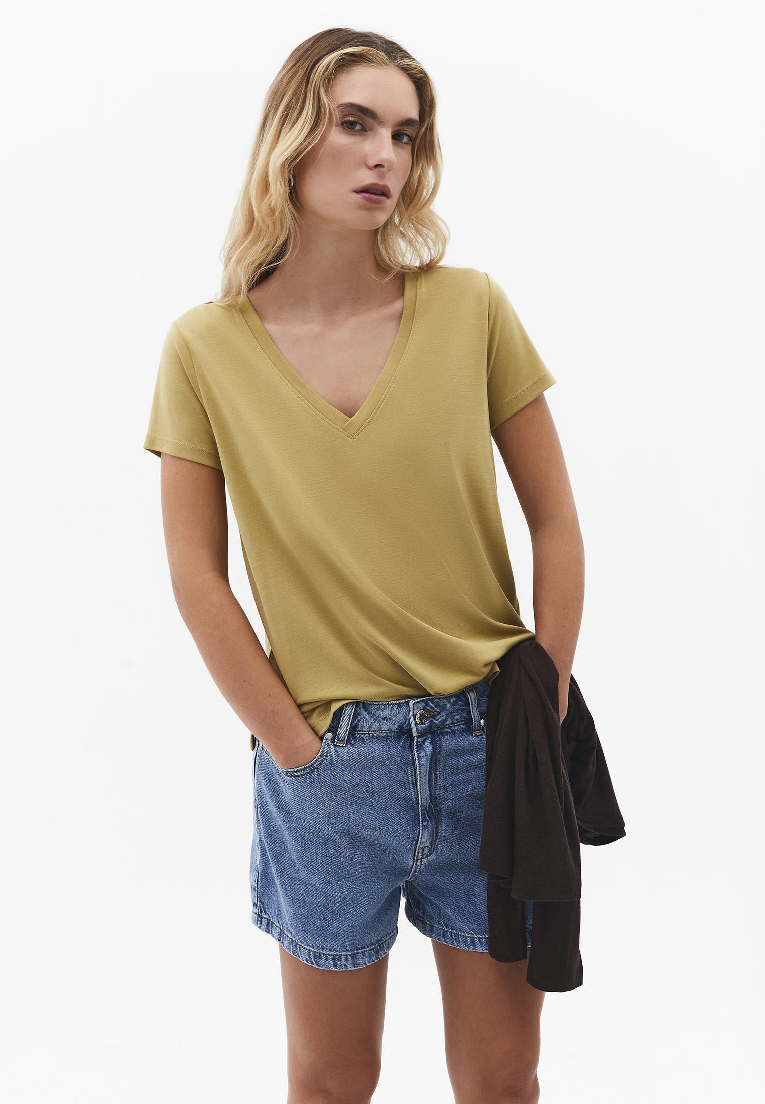 V Neck T-Shirt - KHAKI