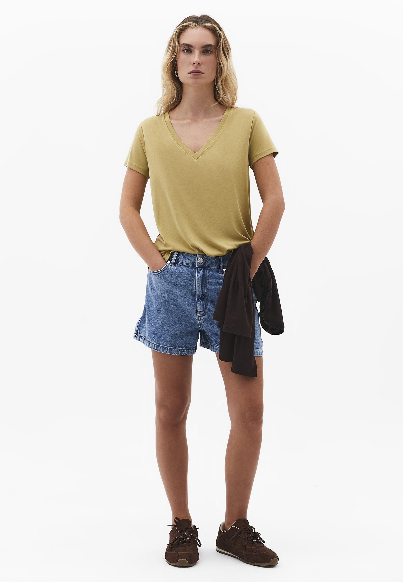 V Neck T-Shirt - KHAKI