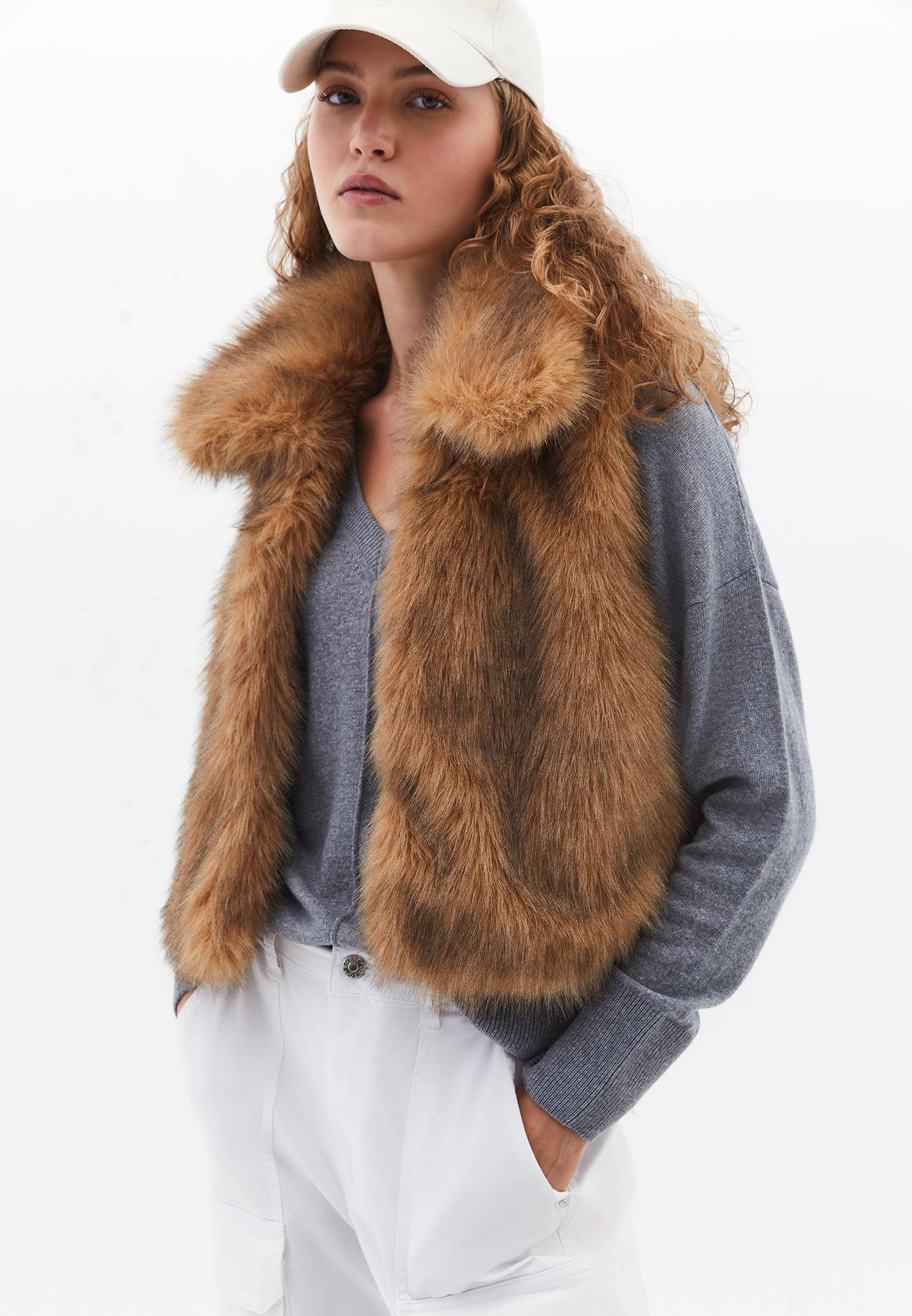 V Neck Faux Fur Vest - LARK