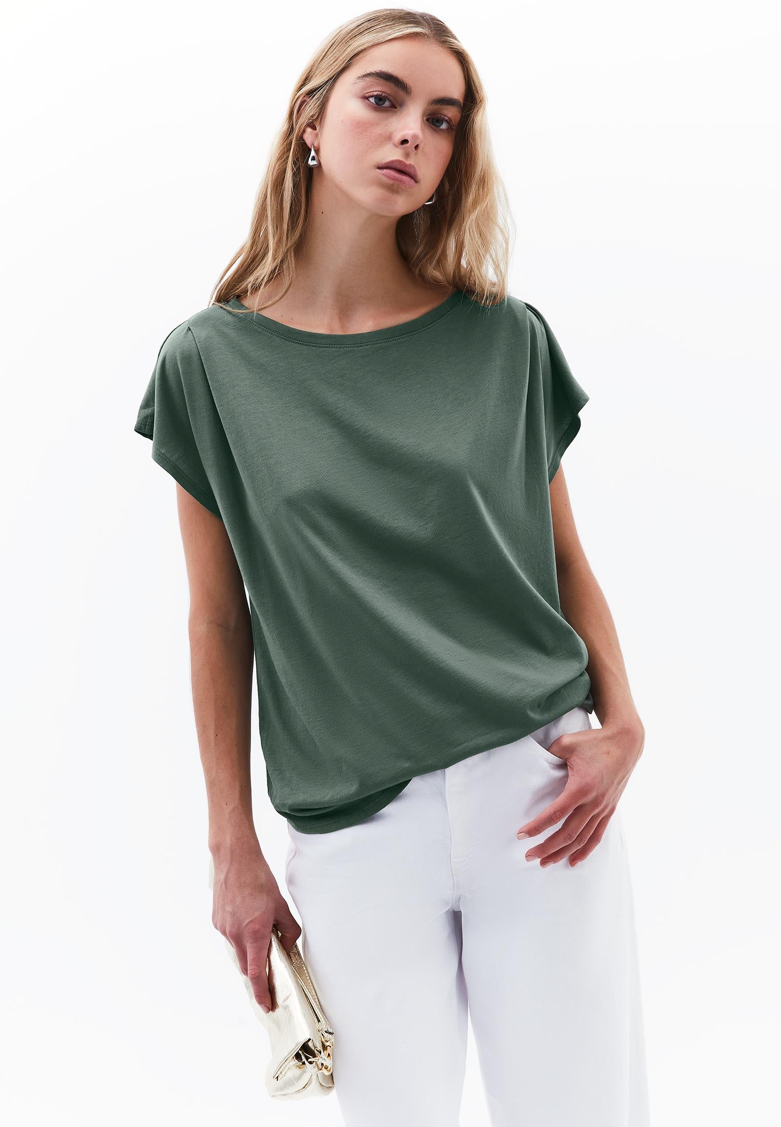 Boat Neck Loose Fit T-Shirt - LAUREL WREATH
