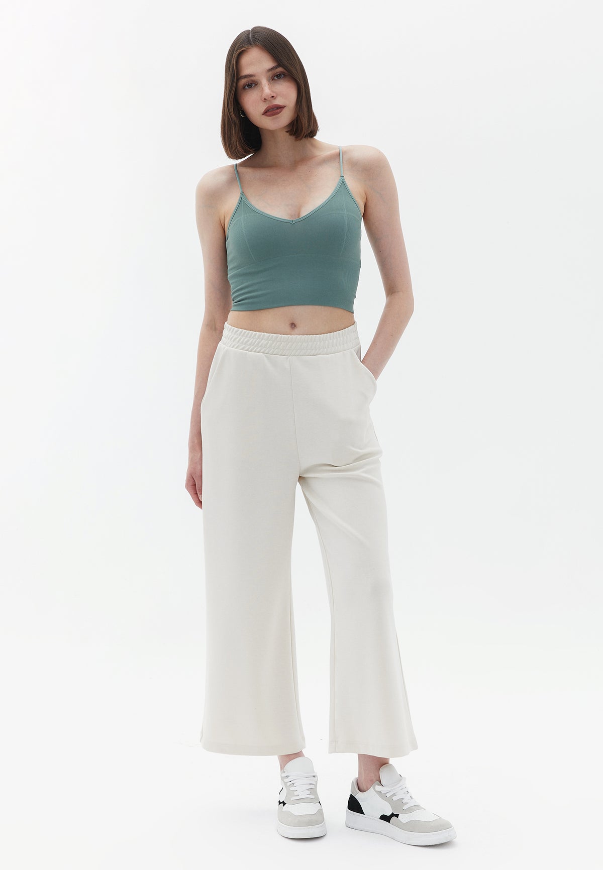 Seamless Camisole With V Neck And Straps - LAUREL WREATH