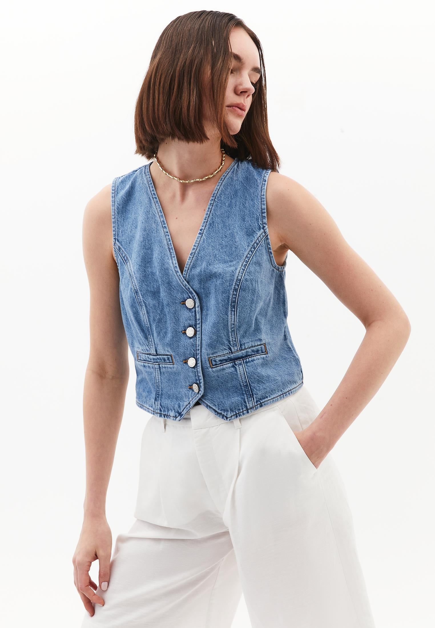 Sleeveless Vest With Button Details And V Neckline - LIGHT BLUE DENIM
