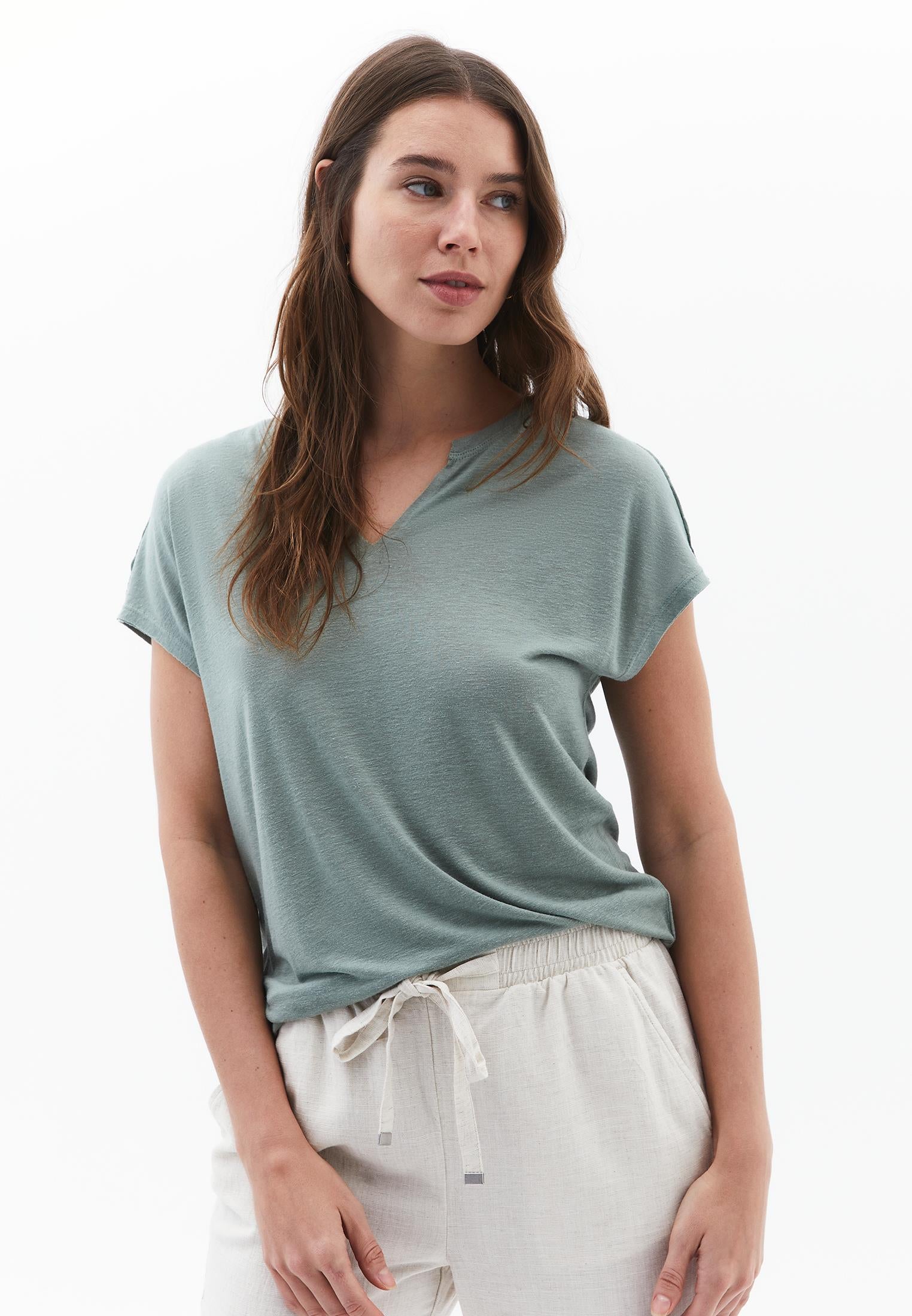 V Neck Short Sleeve T-Shirt - LILY PAD