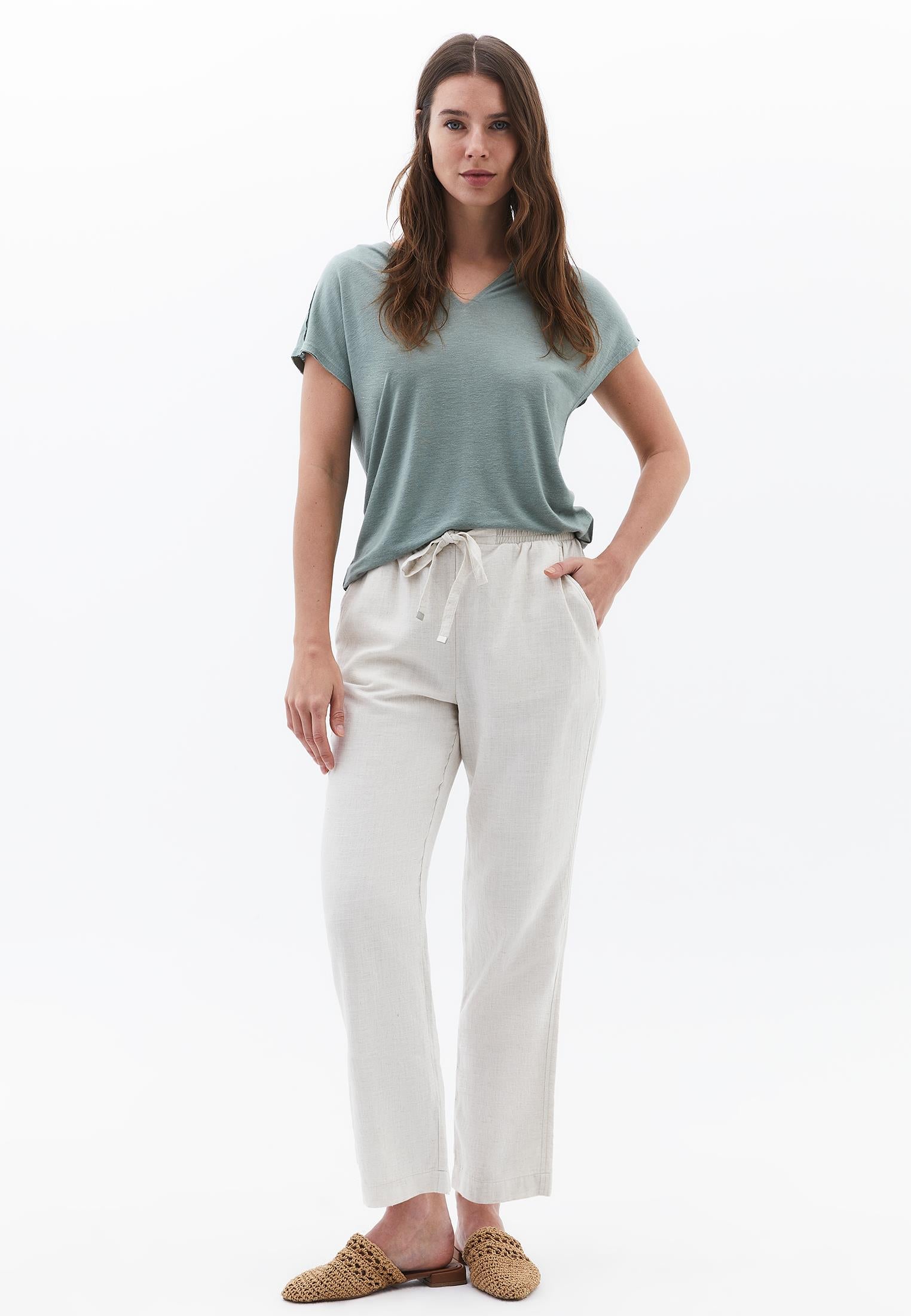 V Neck Short Sleeve T-Shirt - LILY PAD