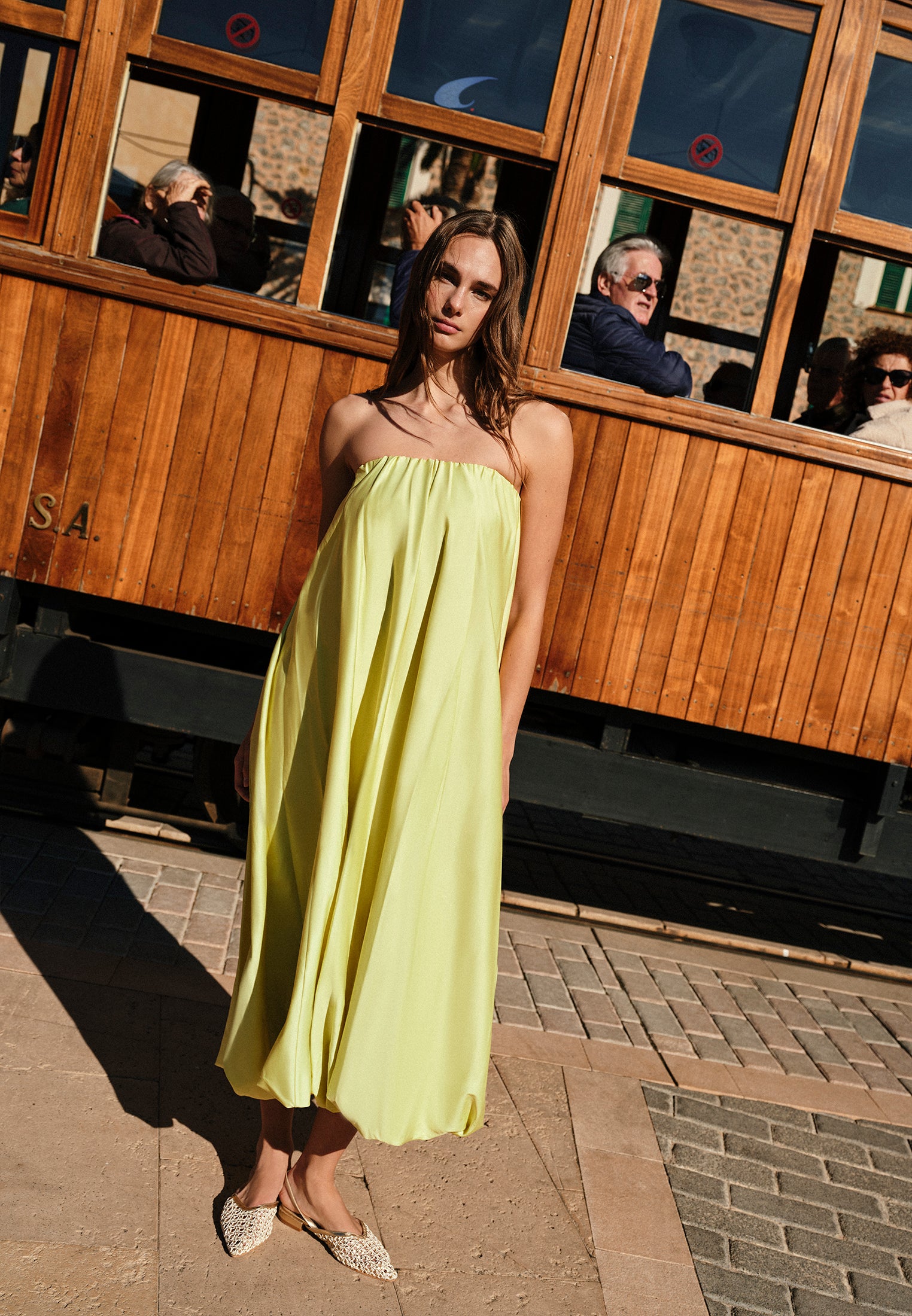 Strapless Balloon Form Summer Dress - LIME SHERBET