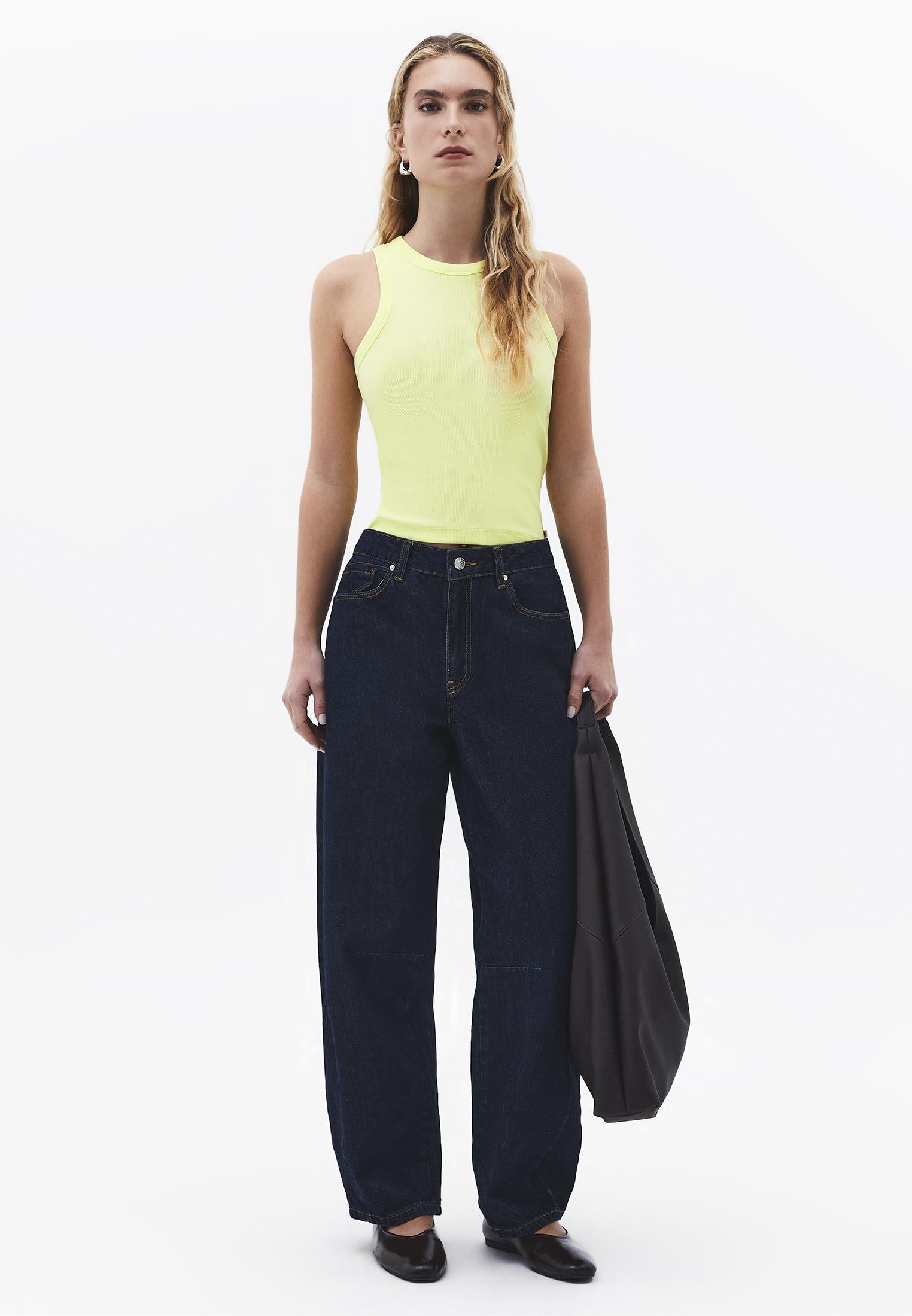 Crew Neck Bodycon Tank Top - LUMINARY GREEN