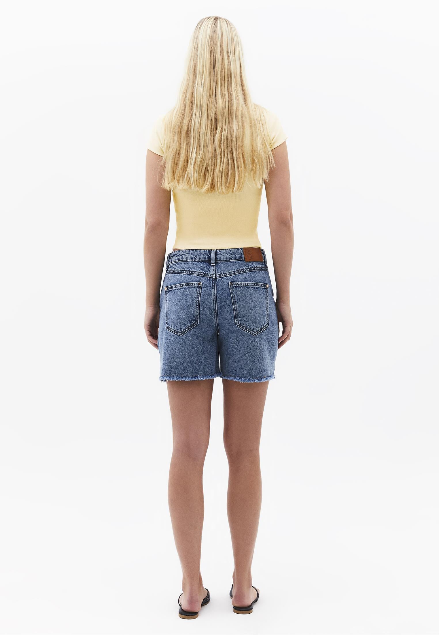Short Shorts With Slit Detail - MID BLUE DENIM