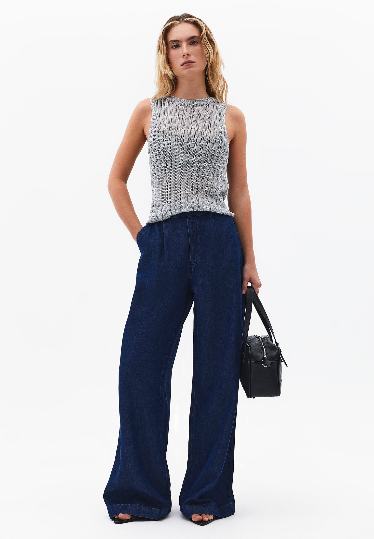 Pleated Wide Leg Pants - MID BLUE