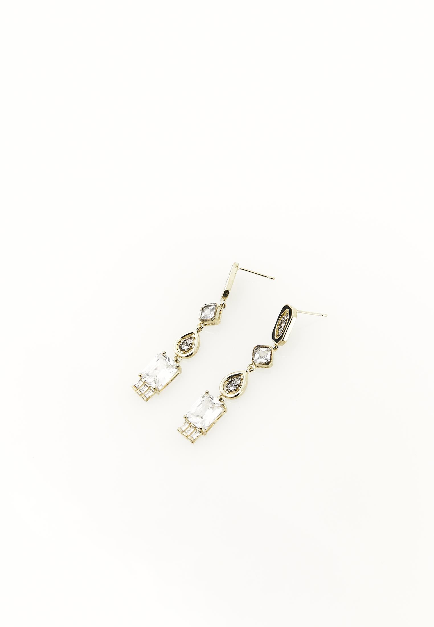 Innovative Design Earring - MIX
