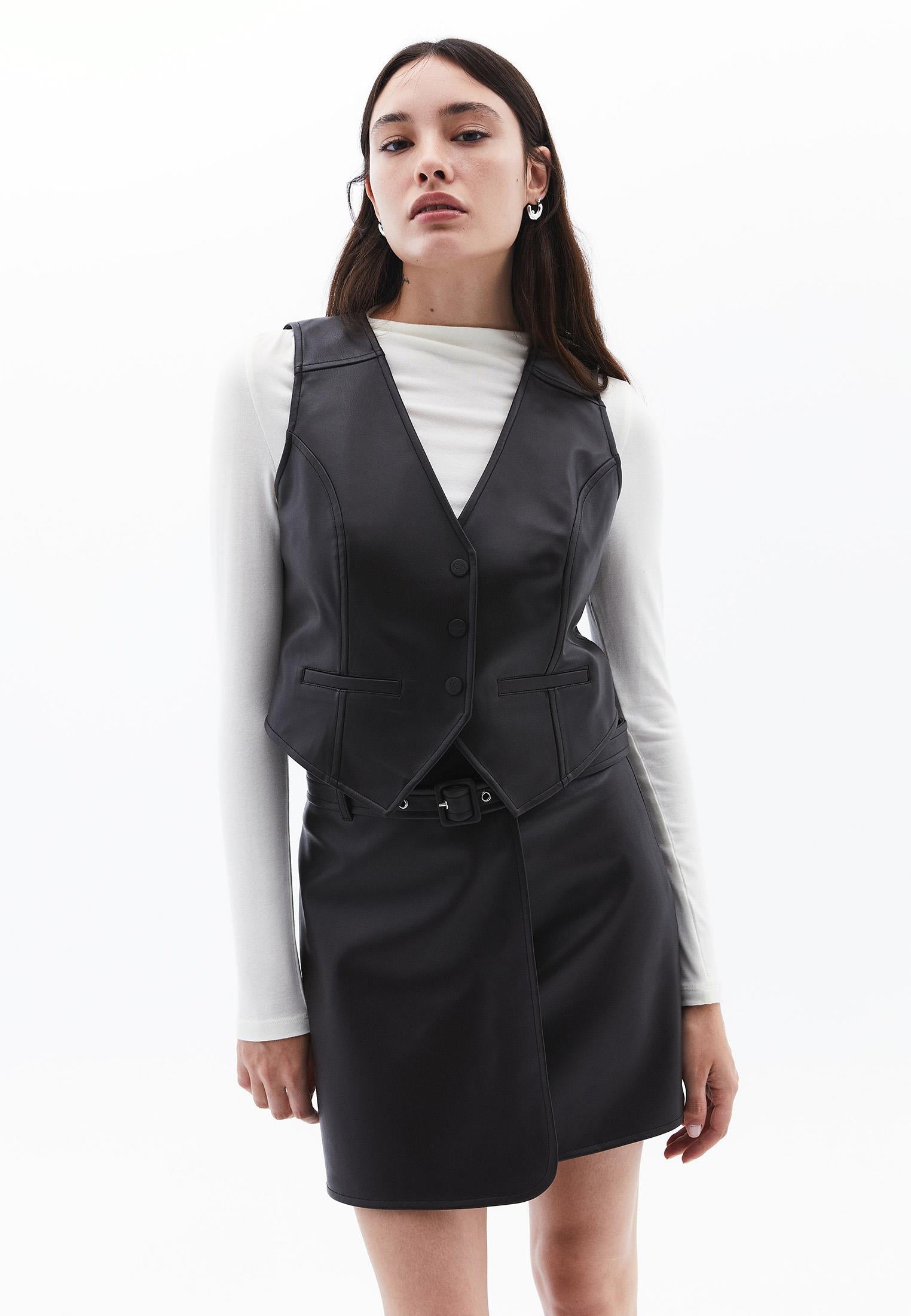 V Neck Slim Fit Sleeveless Vest - MOLE