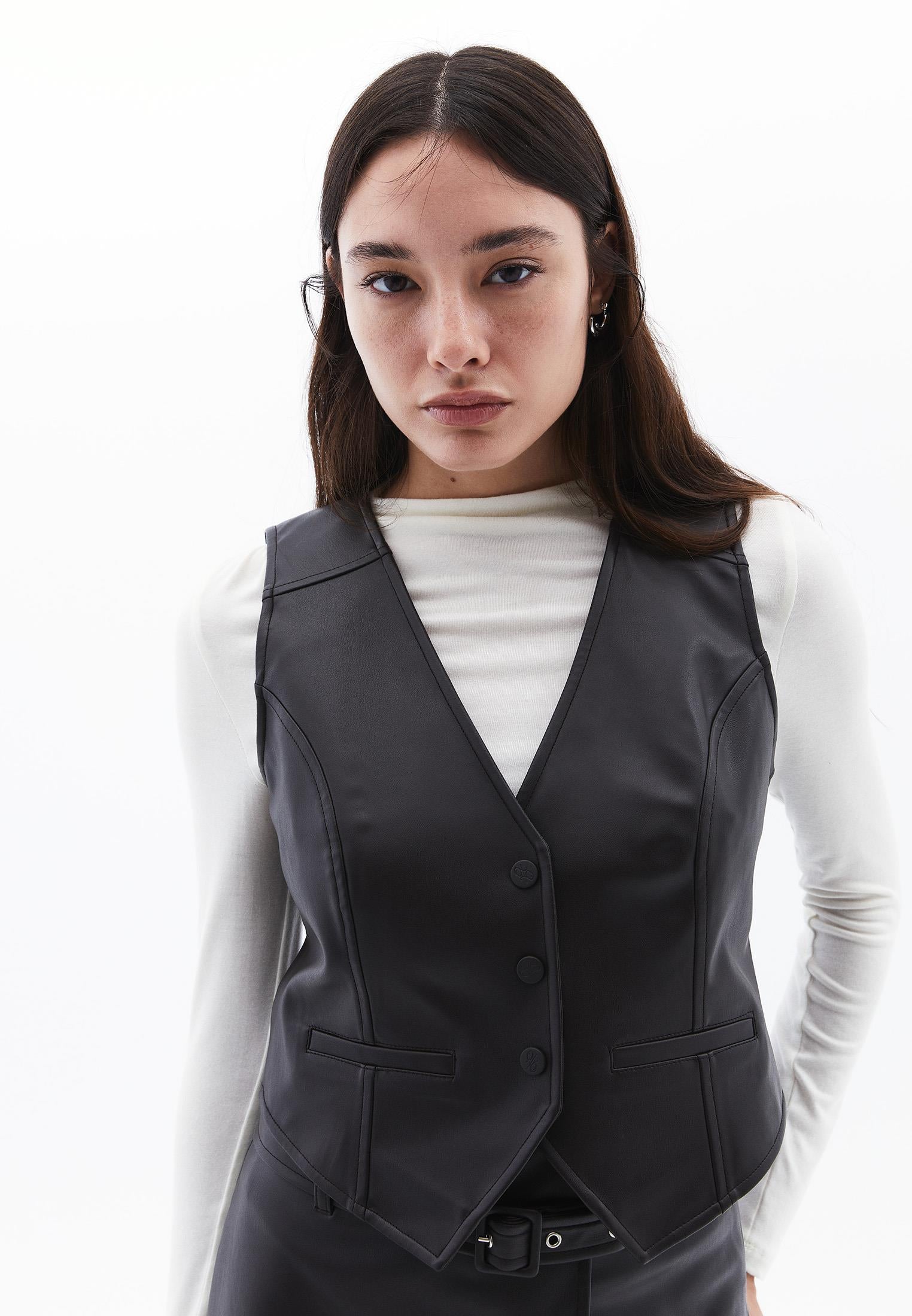 V Neck Slim Fit Sleeveless Vest - MOLE
