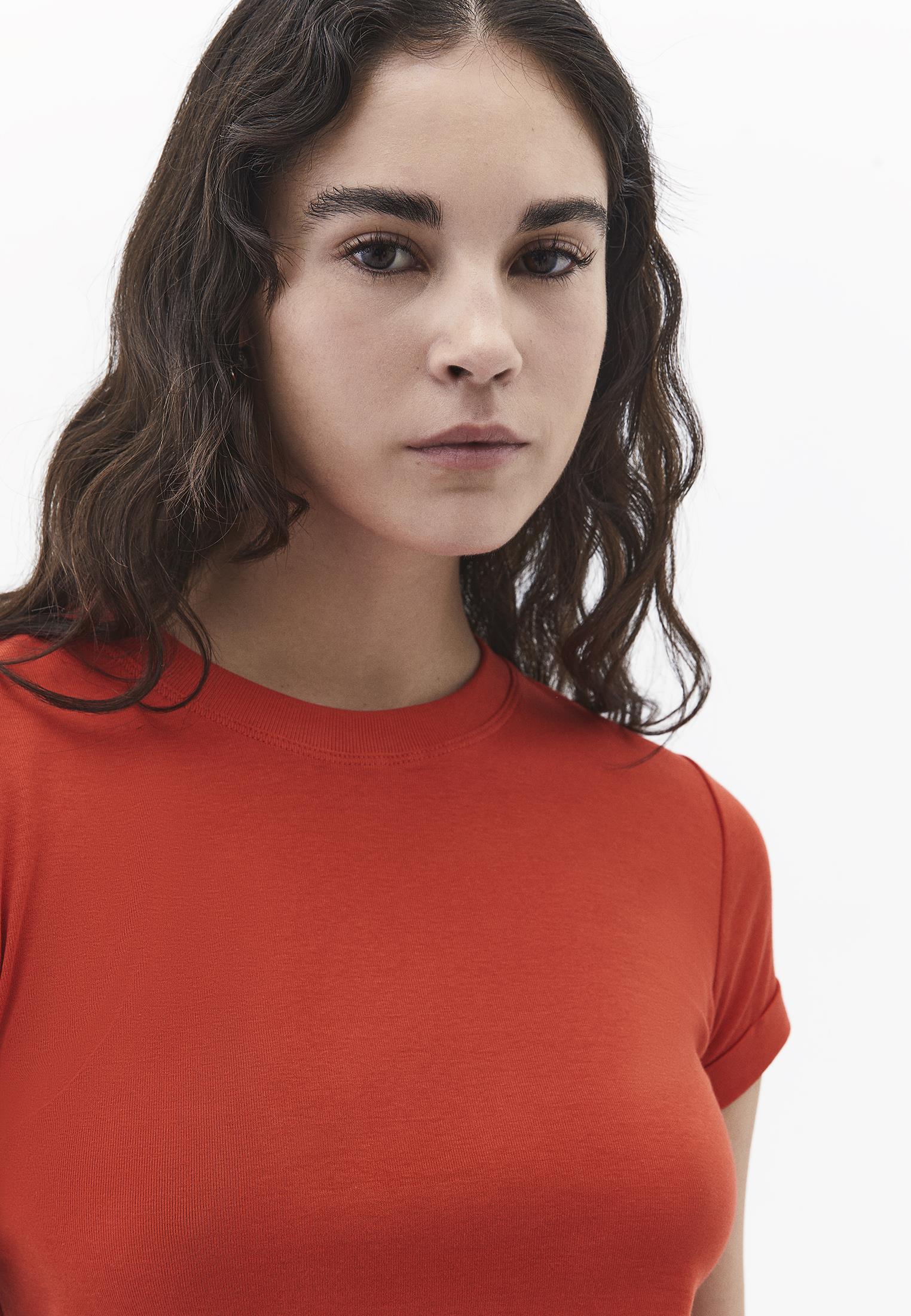 Crew Neck Short Sleeve T-Shirt - MOLTEN LAVA