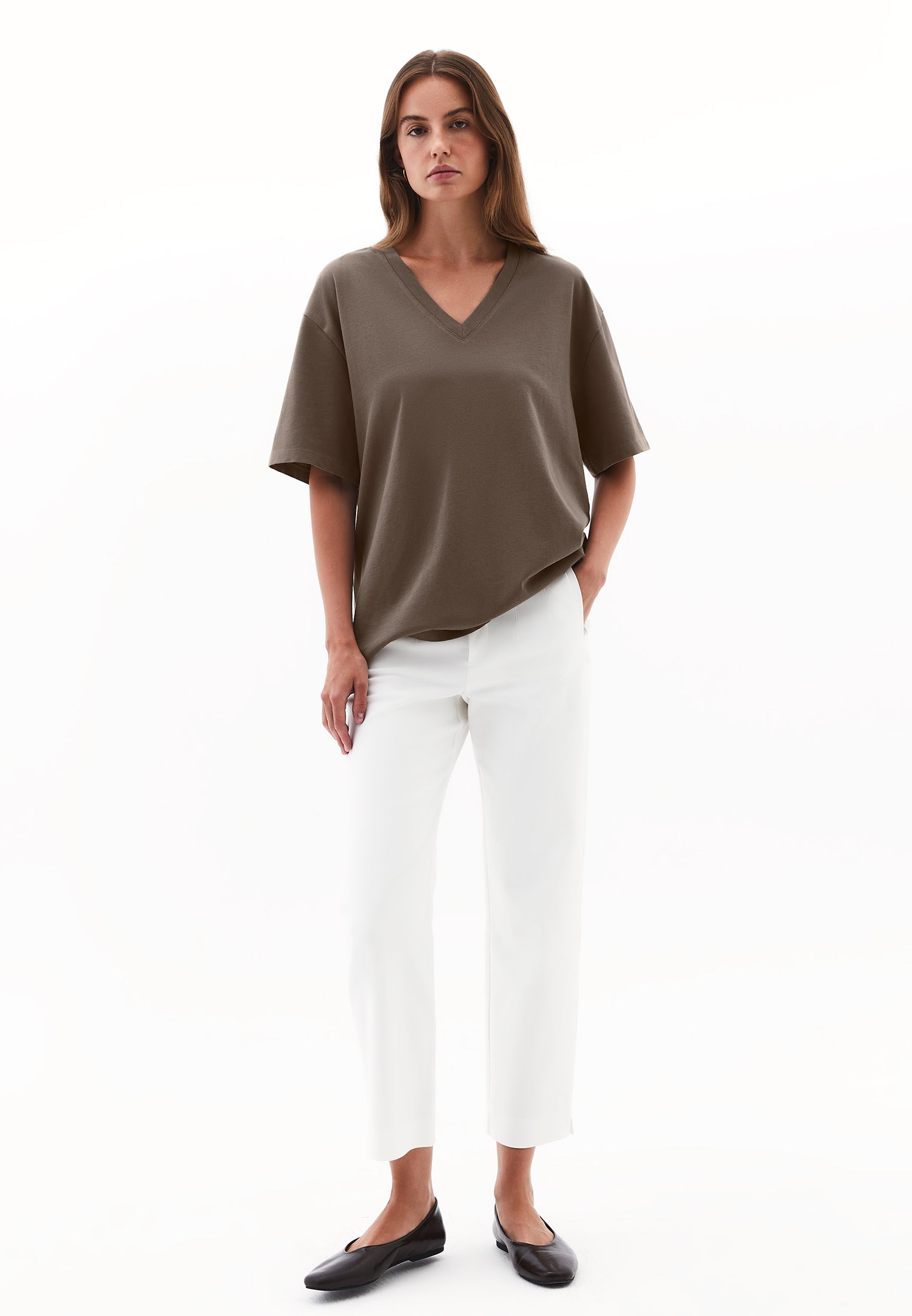 V Neck Boyfriend T-Shirt - MOREL