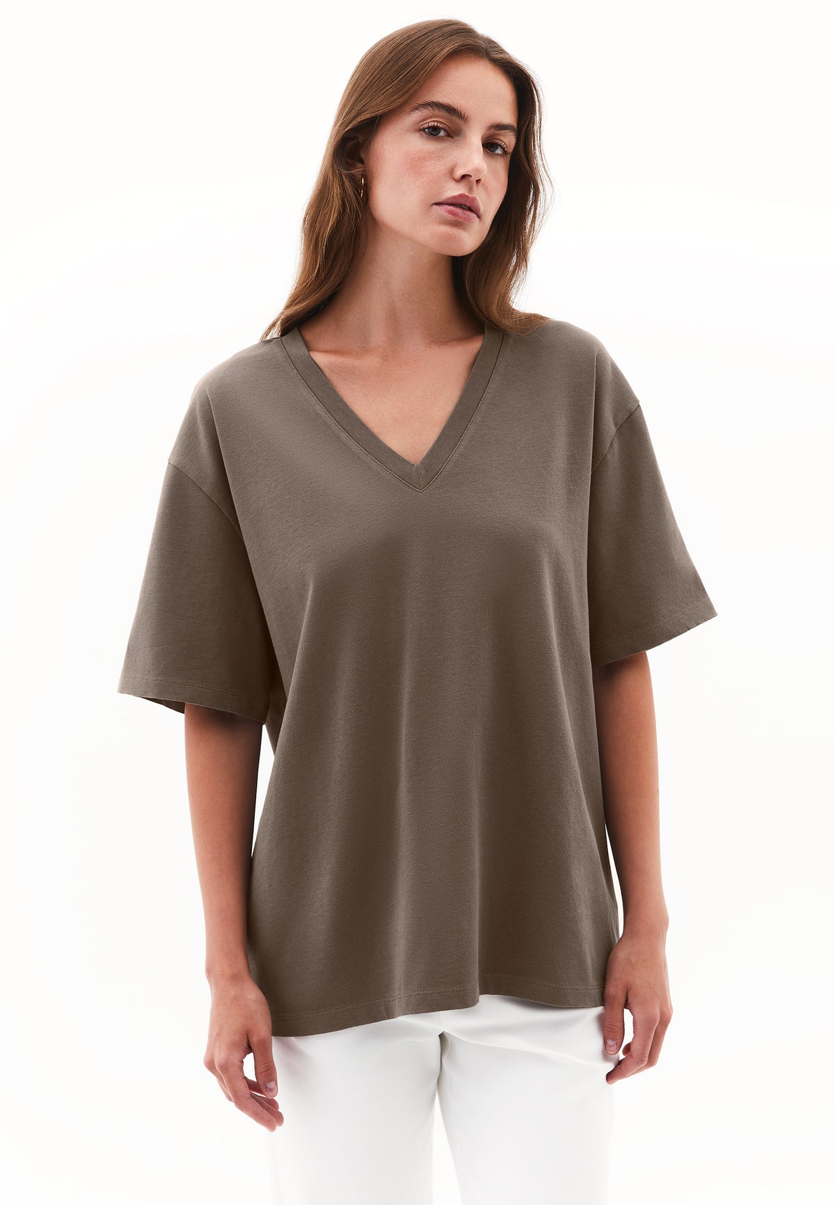 V Neck Boyfriend T-Shirt - MOREL