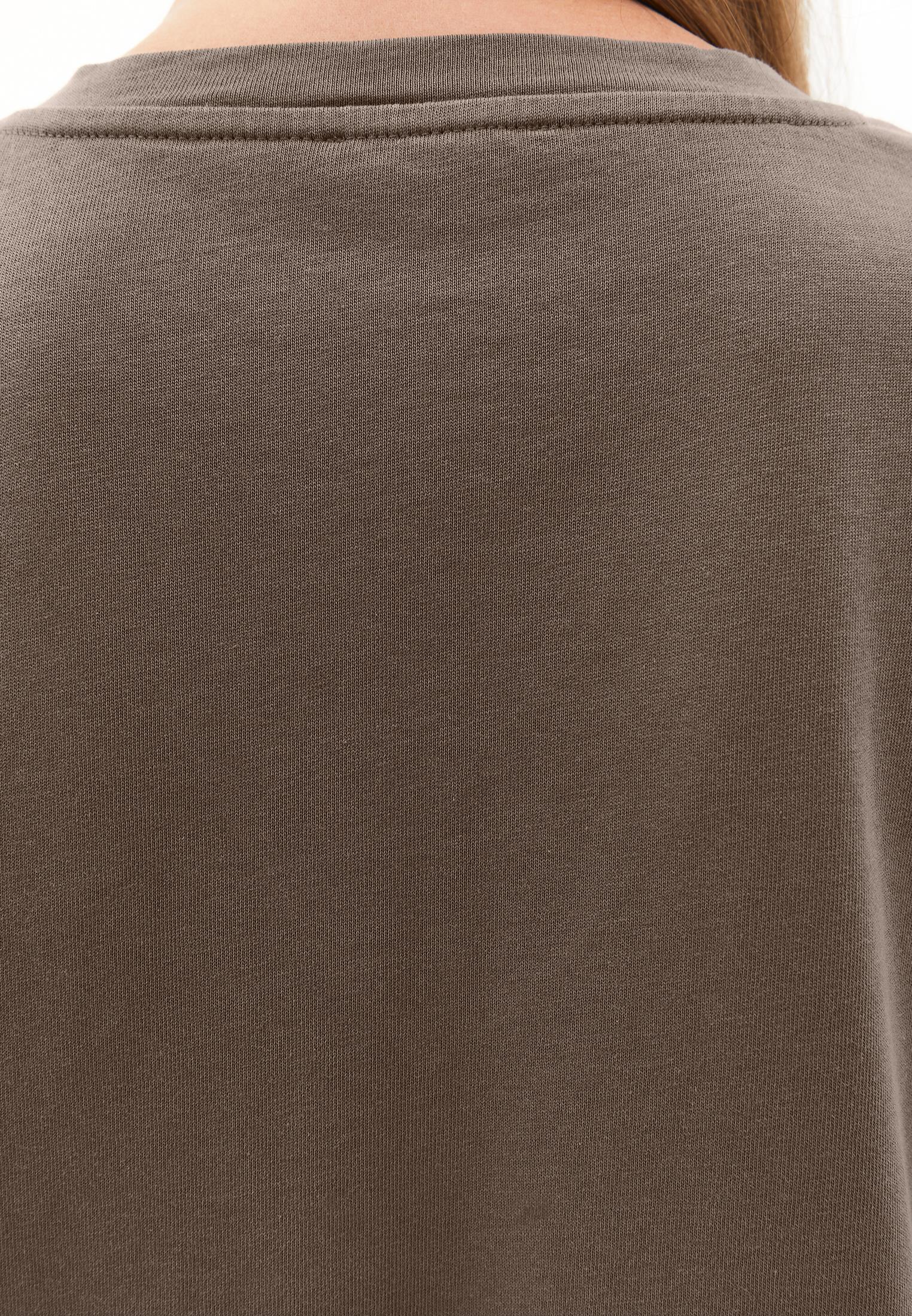 V Neck Boyfriend T-Shirt - MOREL