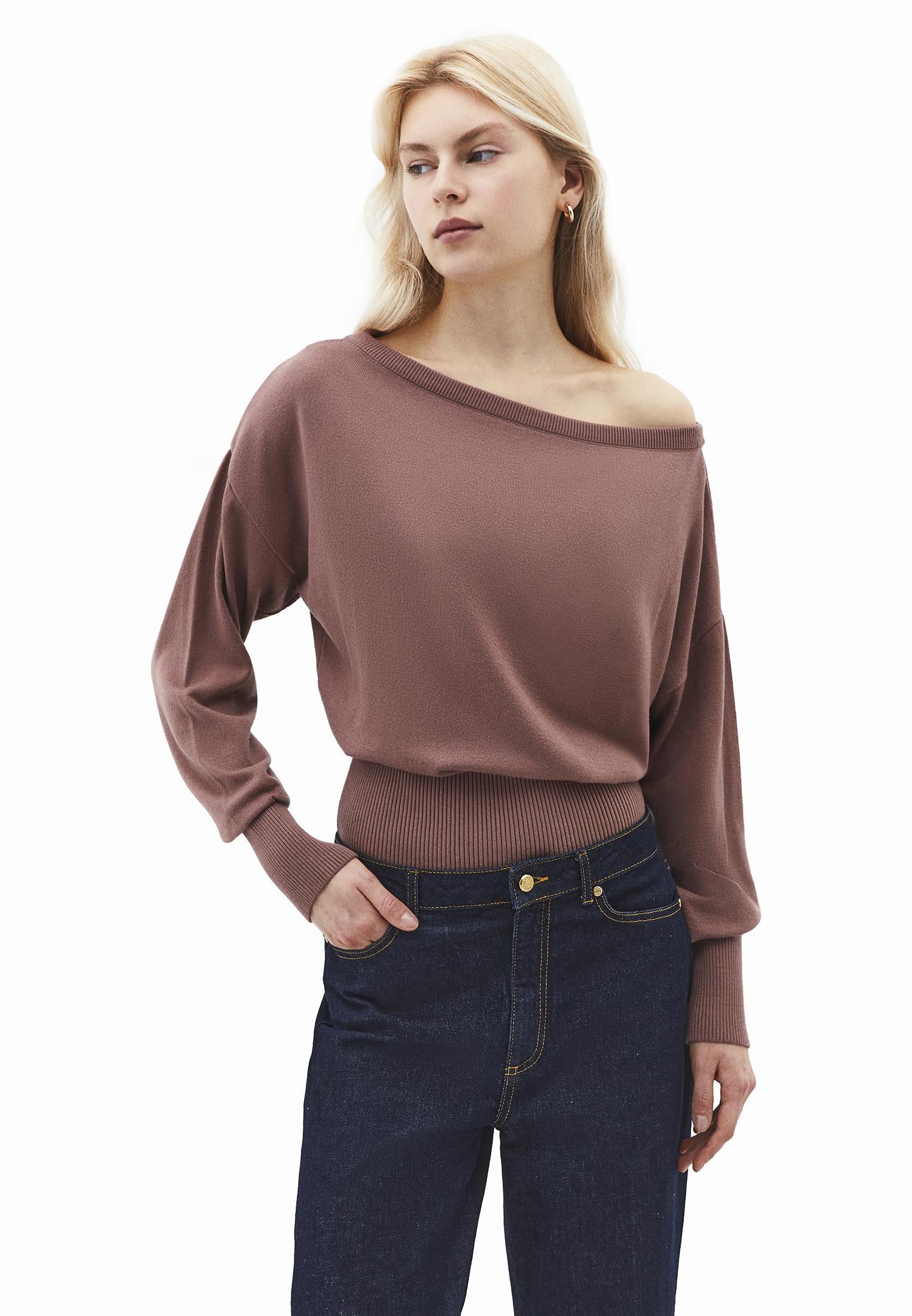 Boat Neck Long Sleeve Sweater - MYRISTICA