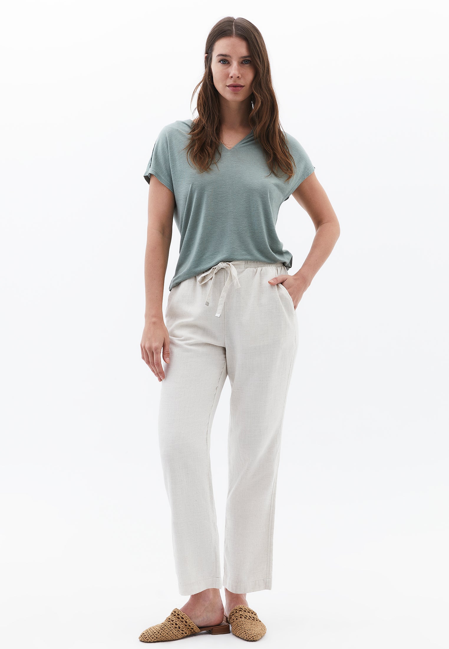 Woven Linen Carrot Pants - NATURAL
