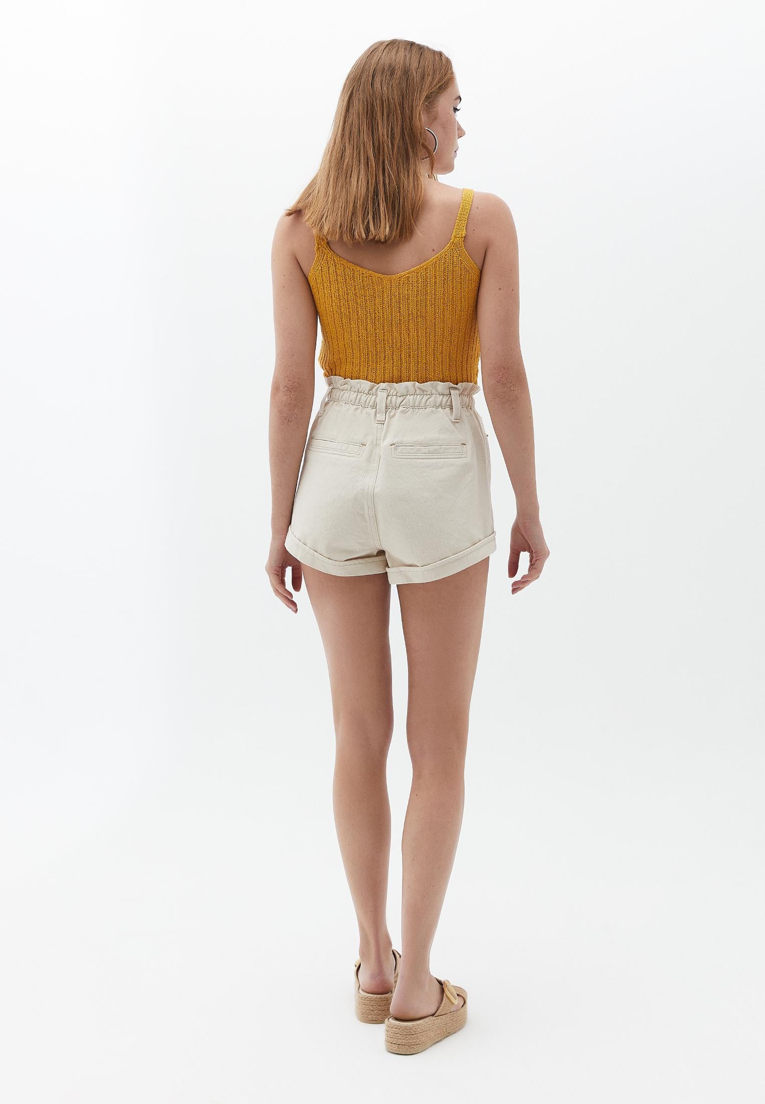 Belt Detailed Short Shorts - NATURAL