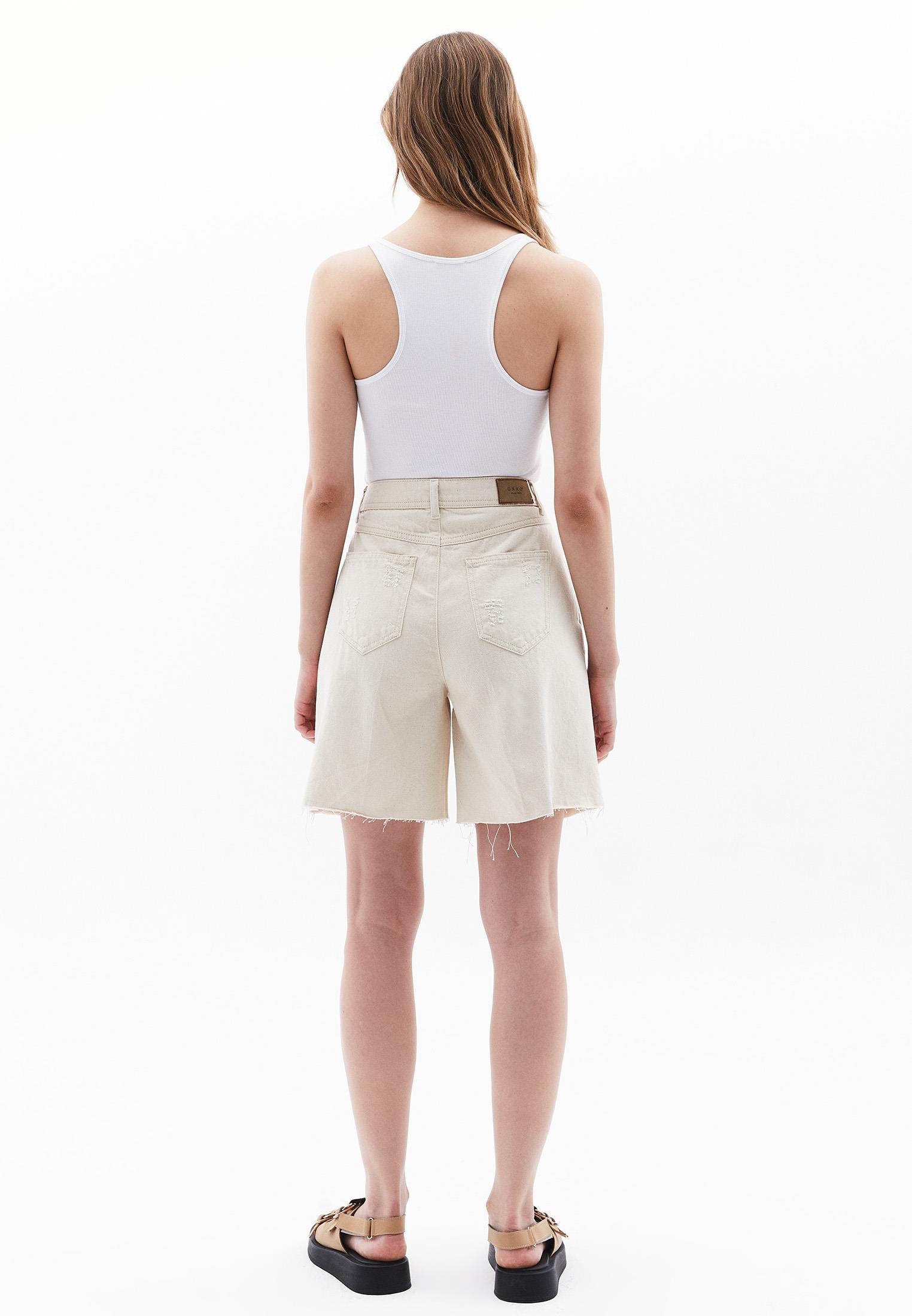 Button Detailed Short Shorts - NATURAL