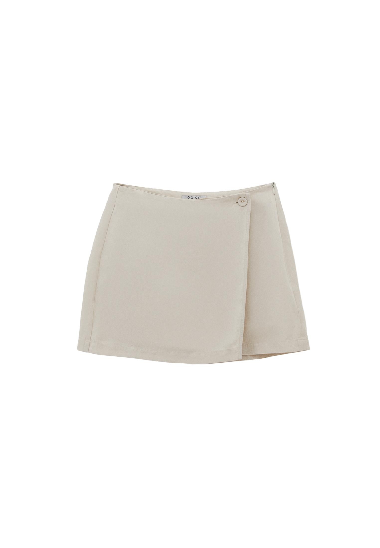 High Waist Short With Button Details - NATURAL