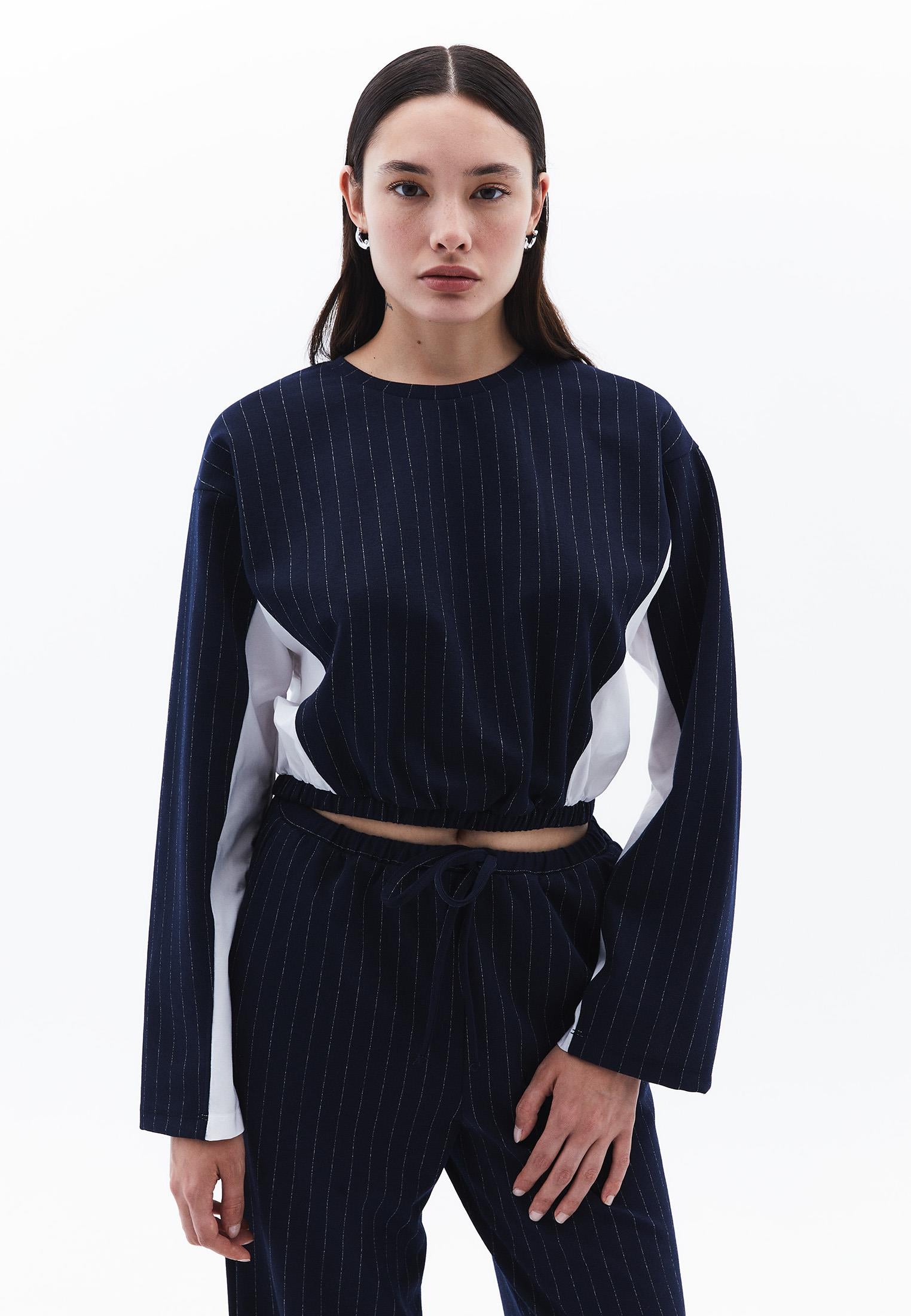 Long Sleeve Loose Crop T-Shirt - NAVAL ACADEMY
