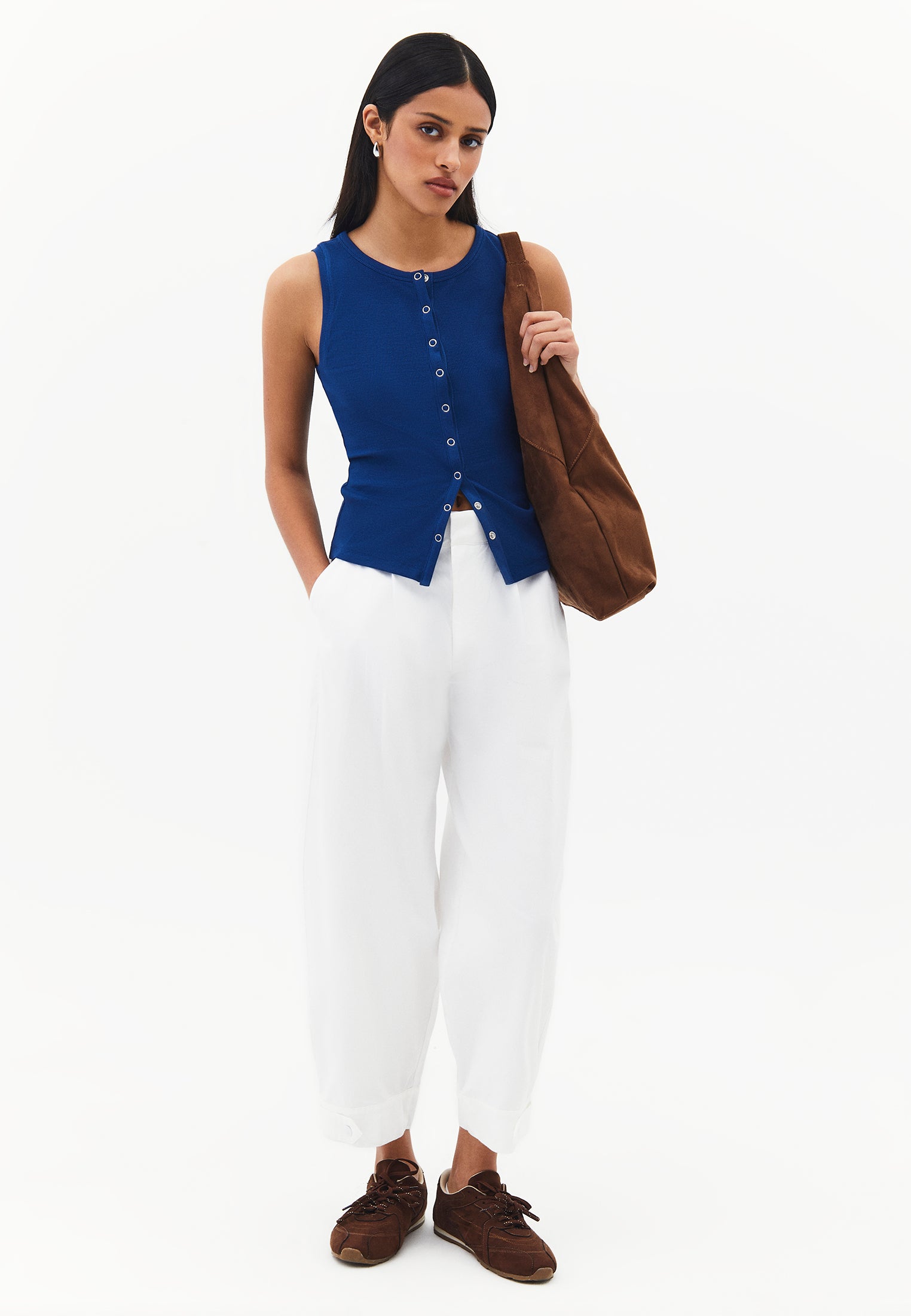 Sleeveless Crew Neck Tank Top - NAVY PEONY